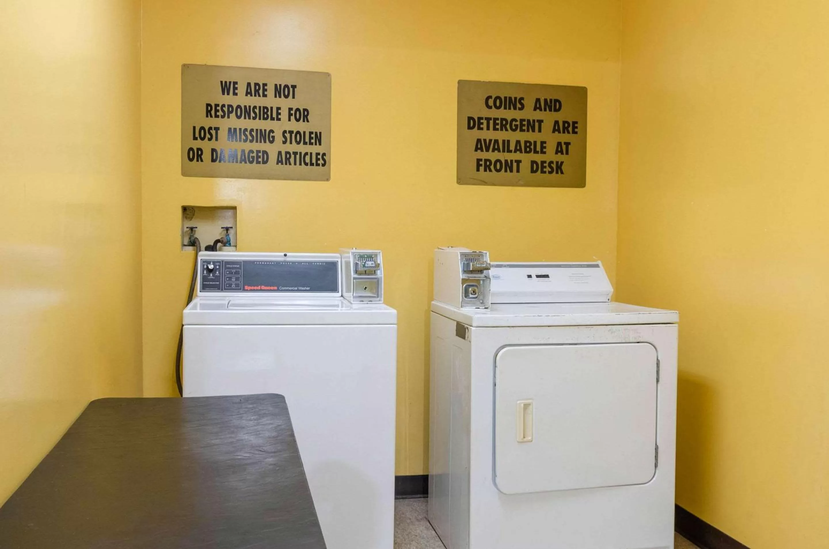 Other in Econo Lodge Inn & Suites Gulfport Airport