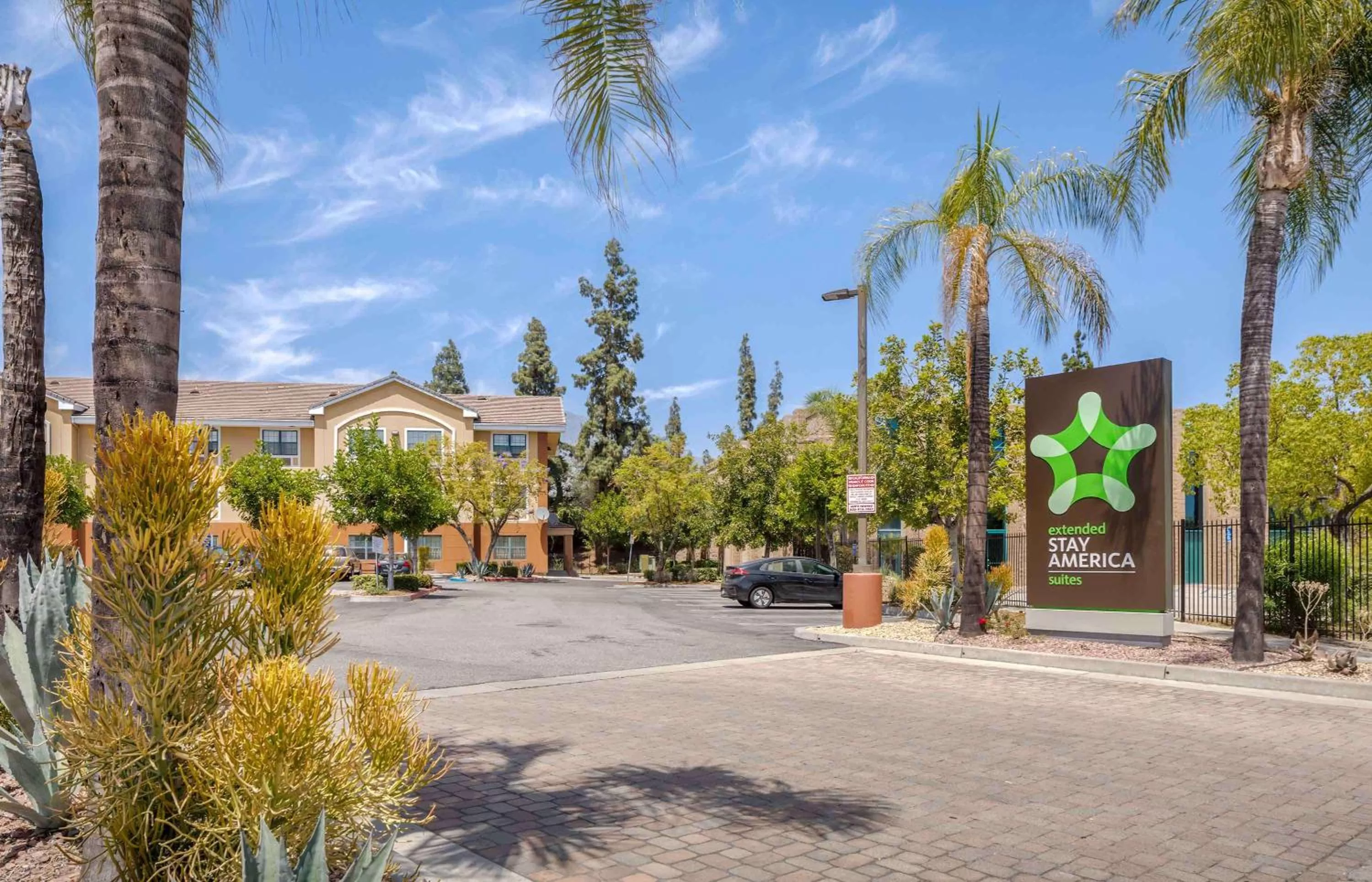 Property building in Extended Stay America Suites - Los Angeles - Arcadia