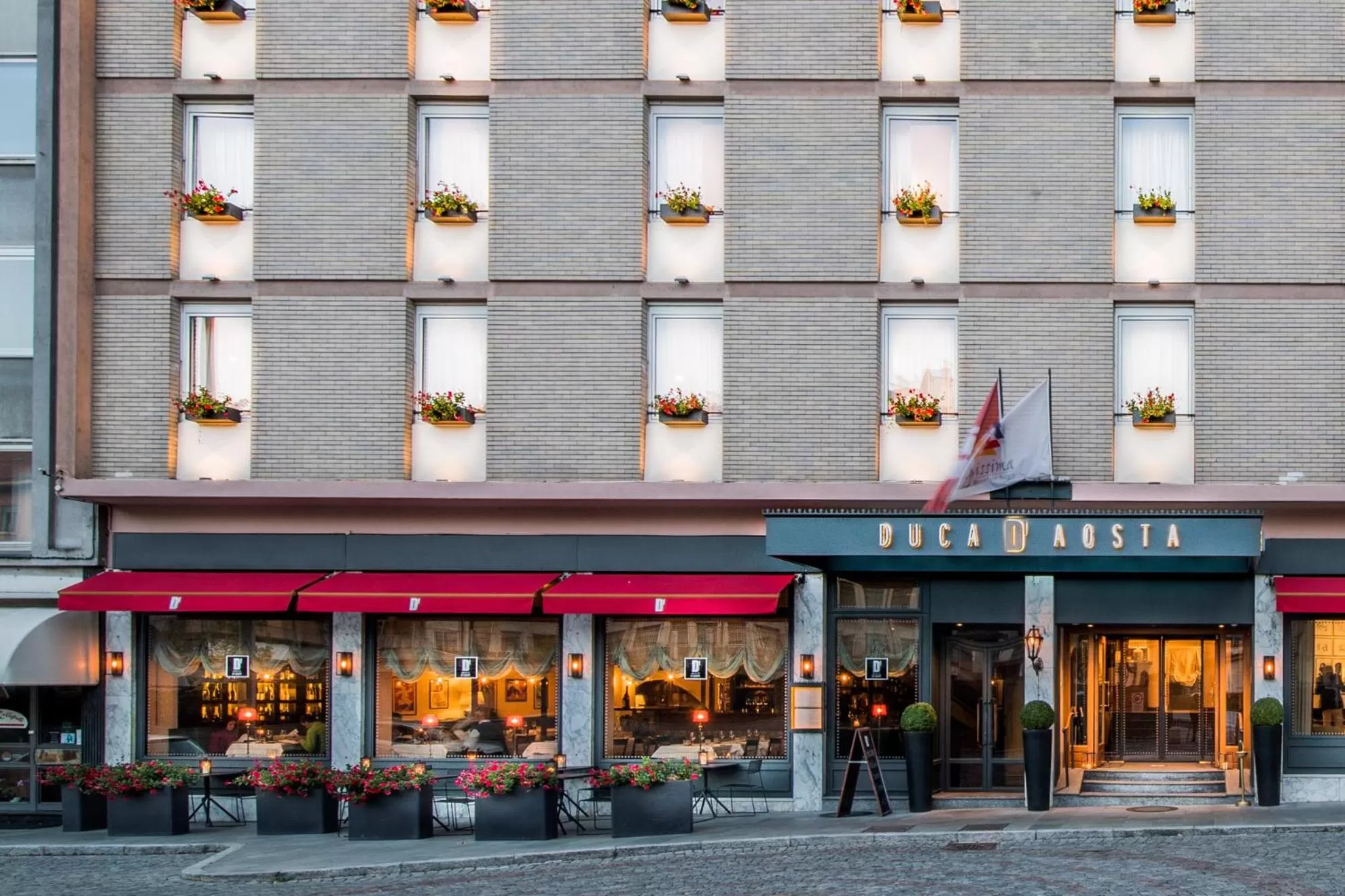 Facade/entrance in Duca D'Aosta Hotel