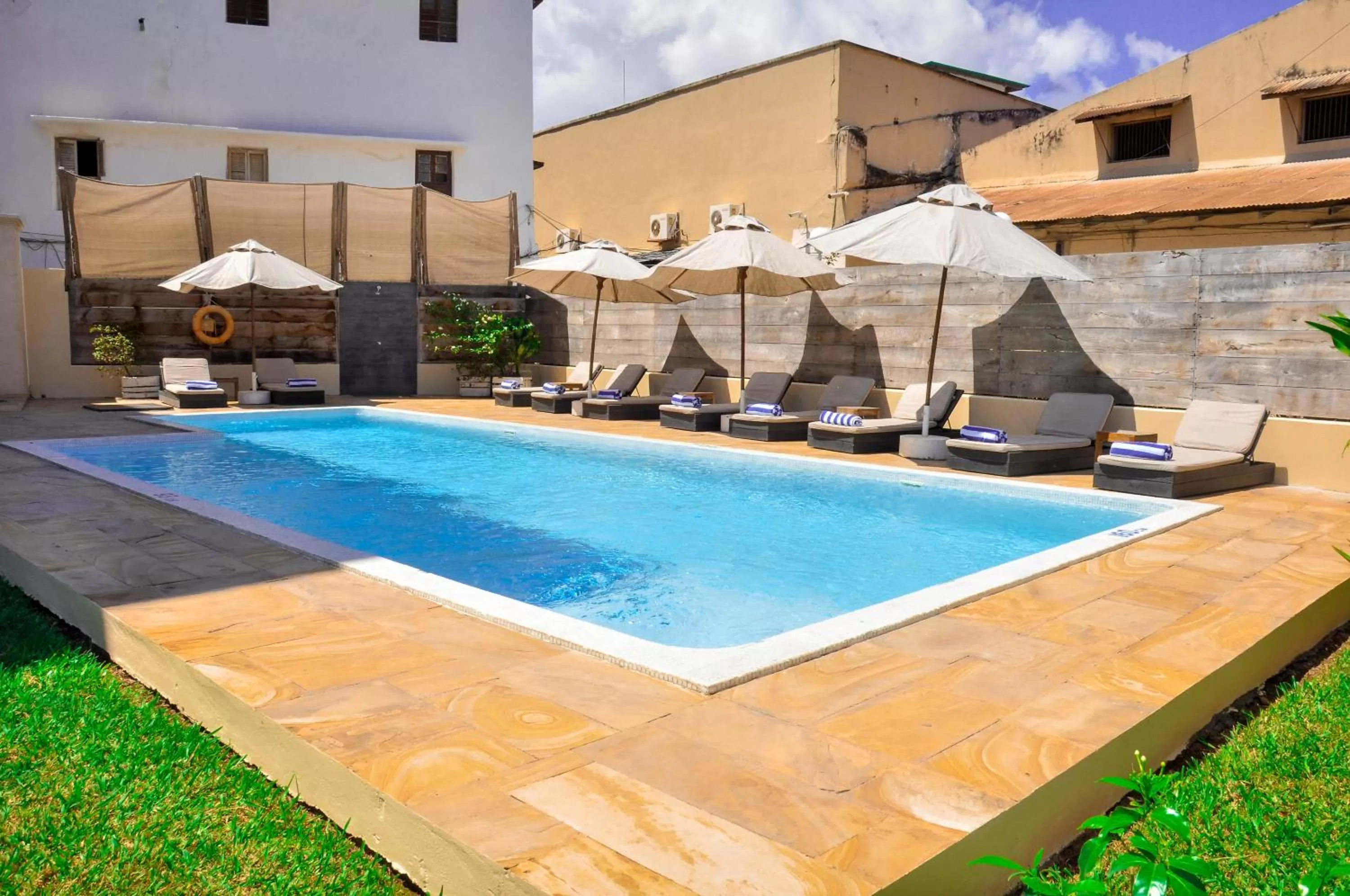 Swimming pool in Golden Tulip Stone Town Boutique