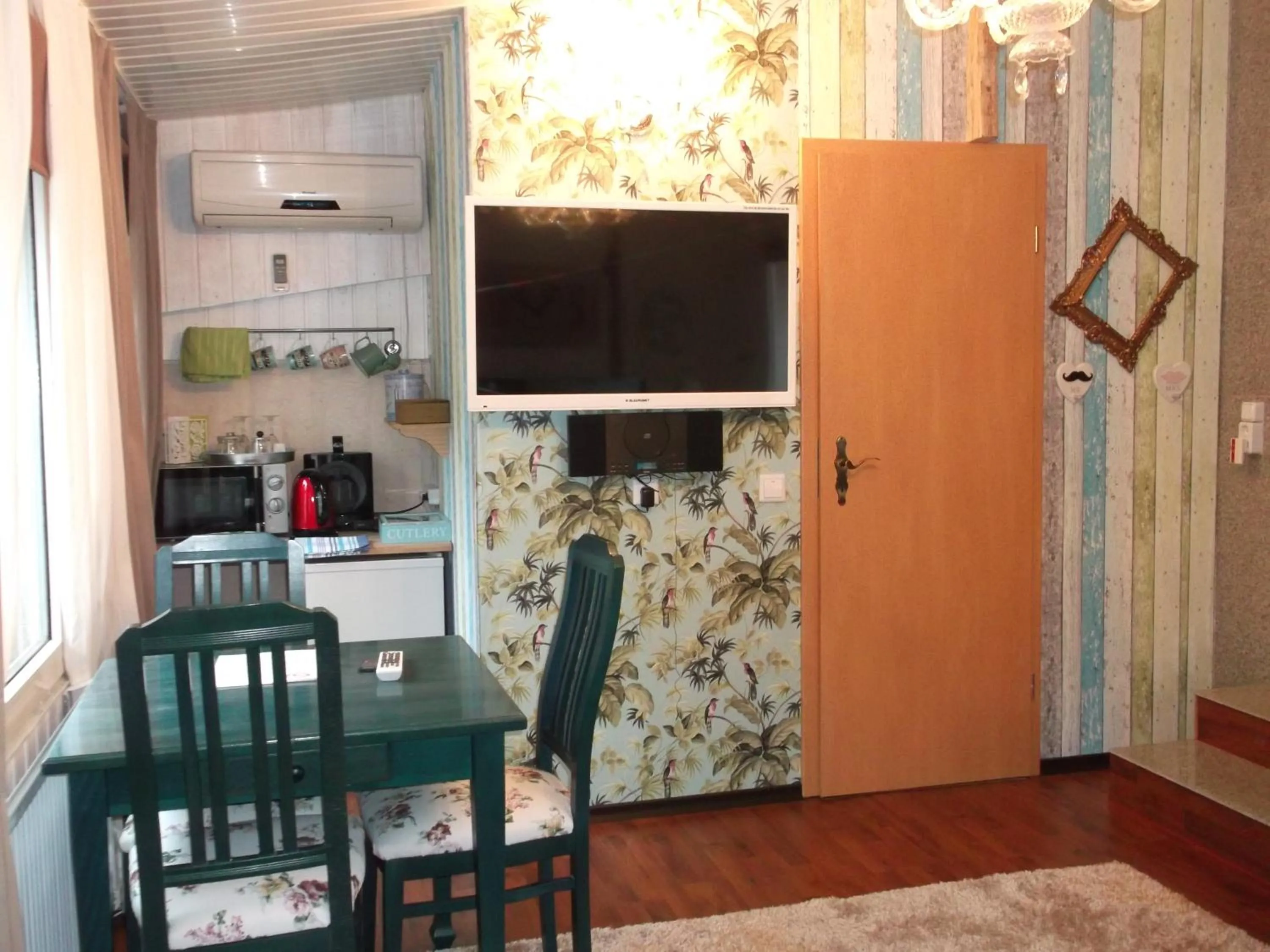 Photo of the whole room in Gästehaus Gebauer