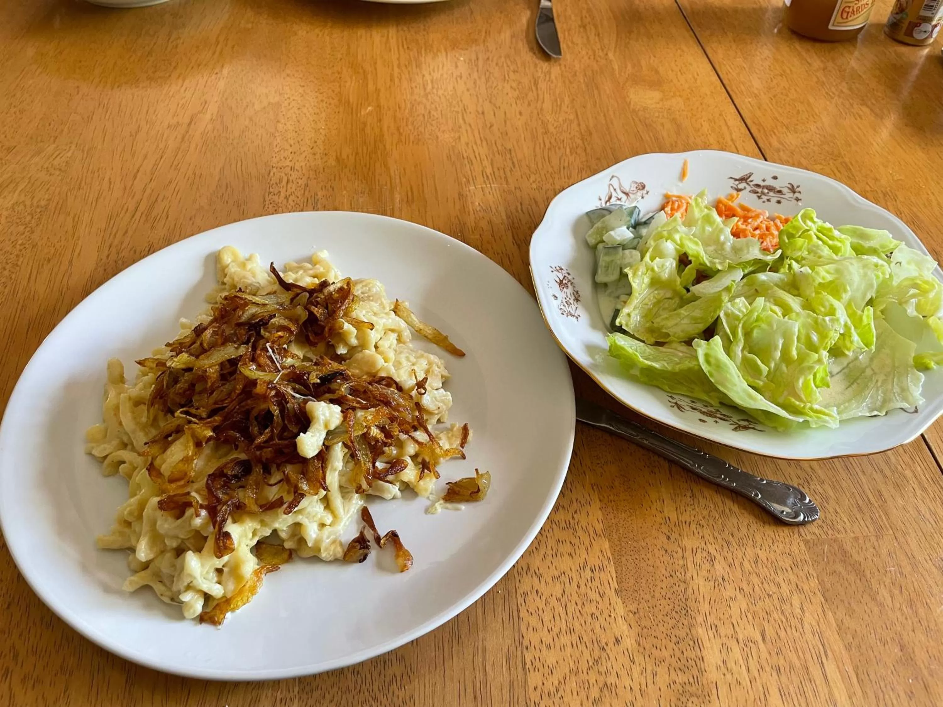 Restaurant/places to eat in Yaberg Affären