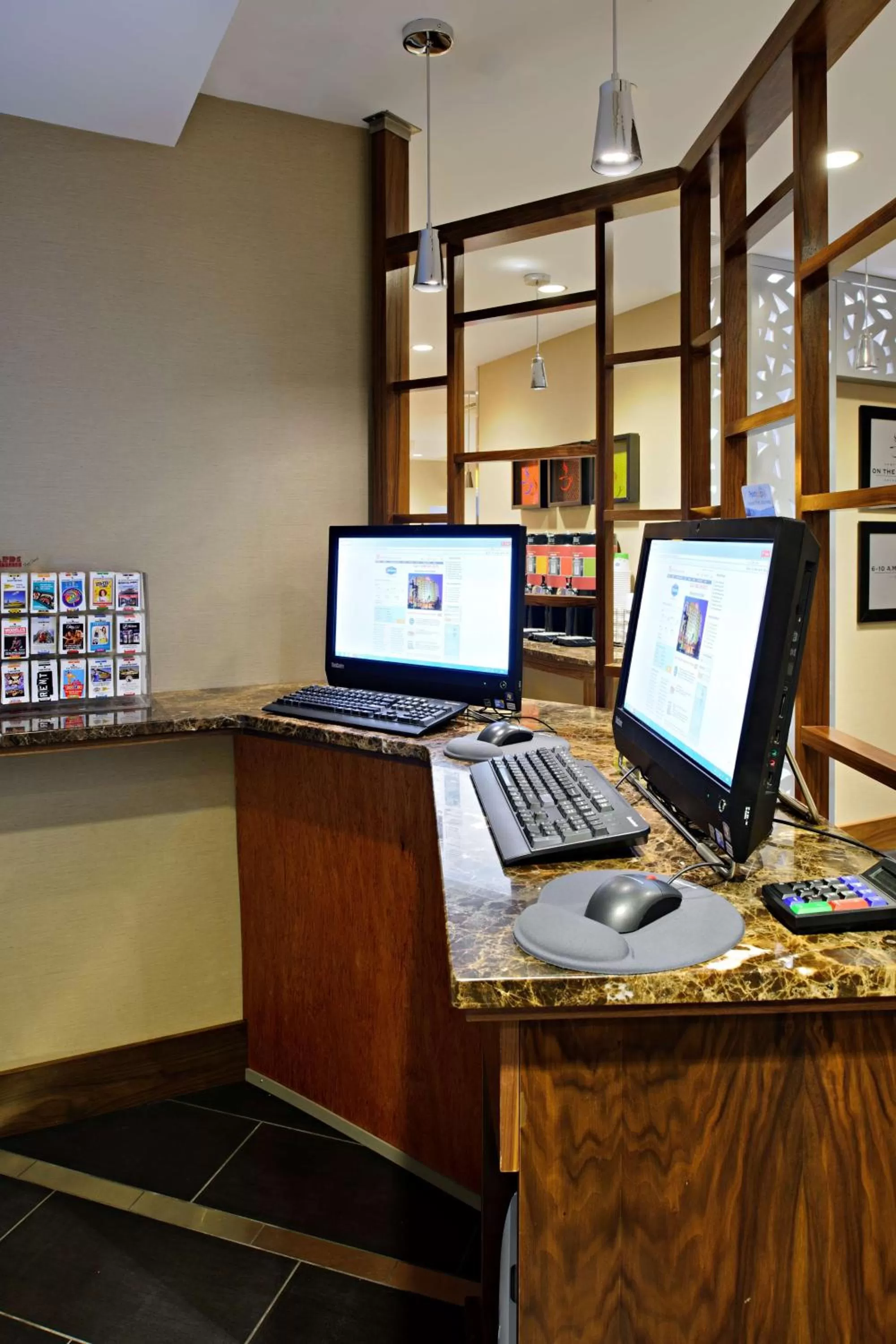 Business facilities in Hampton Inn Manhattan Chelsea