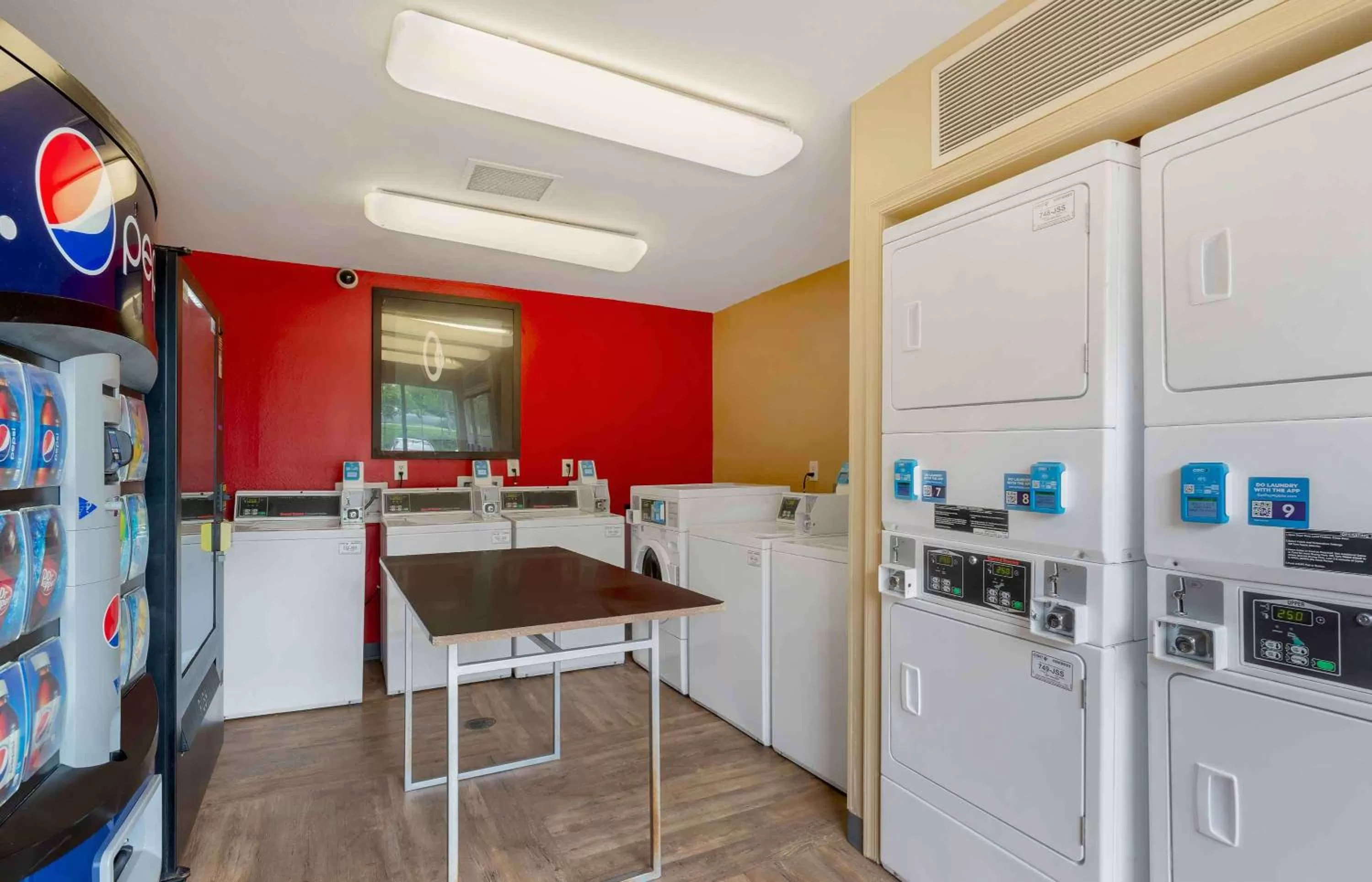 Property building in Extended Stay America Select Suites - Richmond - West End - I-64