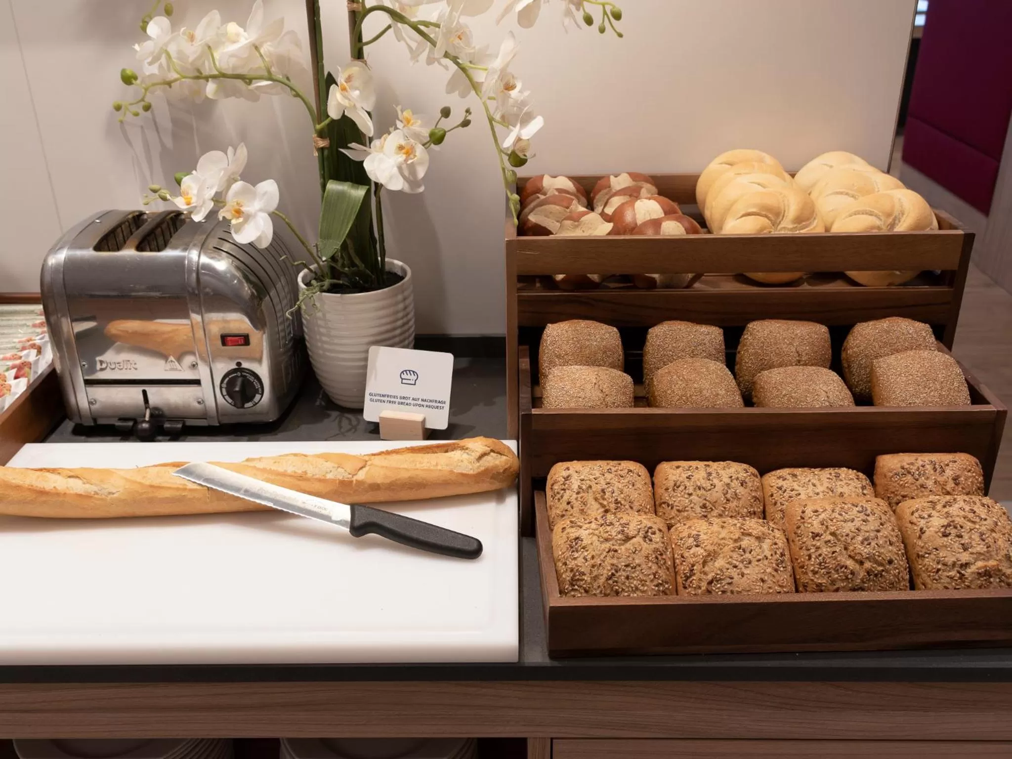 Restaurant/places to eat in Holiday Inn Express - Offenbach by IHG