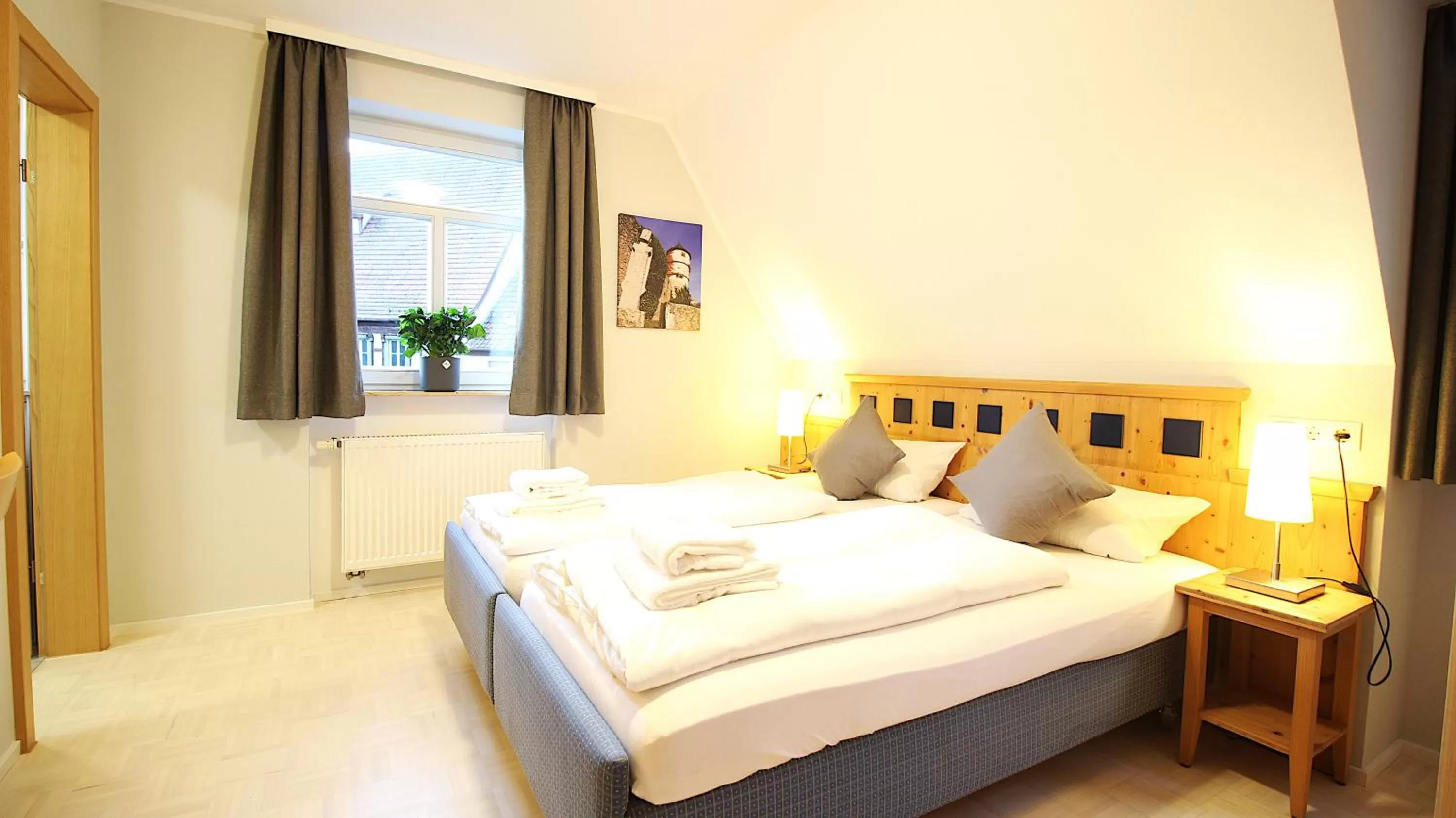 Photo of the whole room, Bed in Aparthotel Alte Schmiede Dettelbach