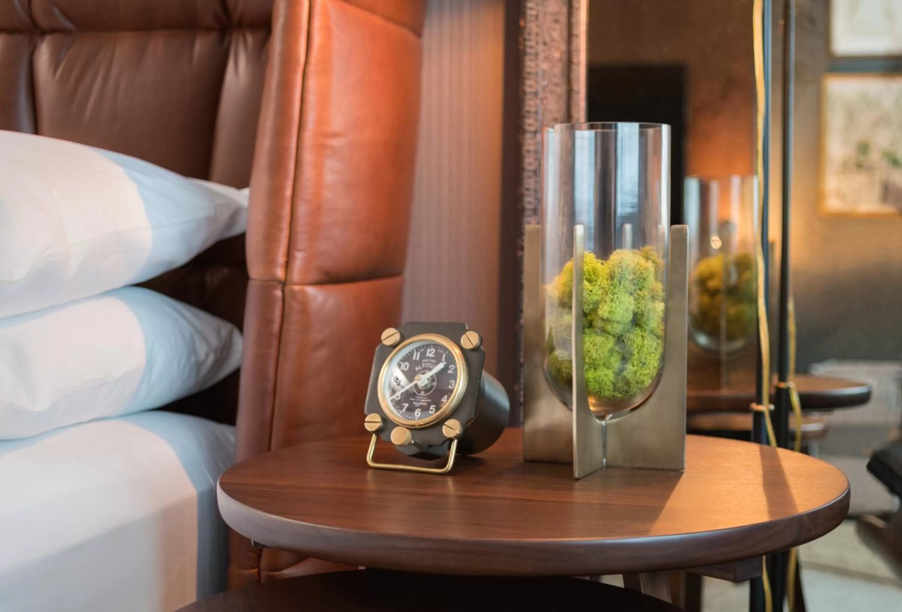 Photo of the whole room in Hotel AKA Boston Common