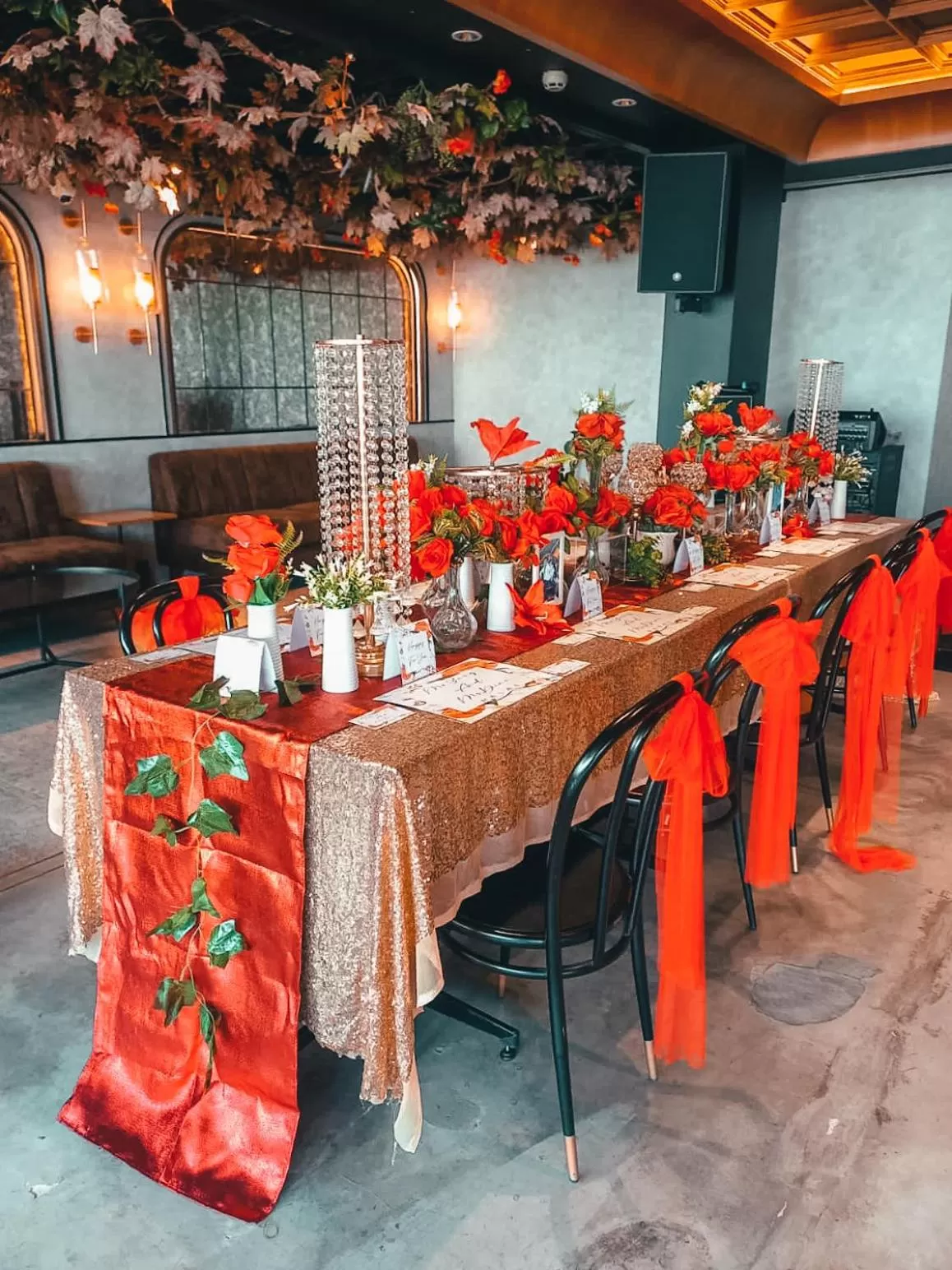 Restaurant/places to eat in Neo Hotel Puri Indah