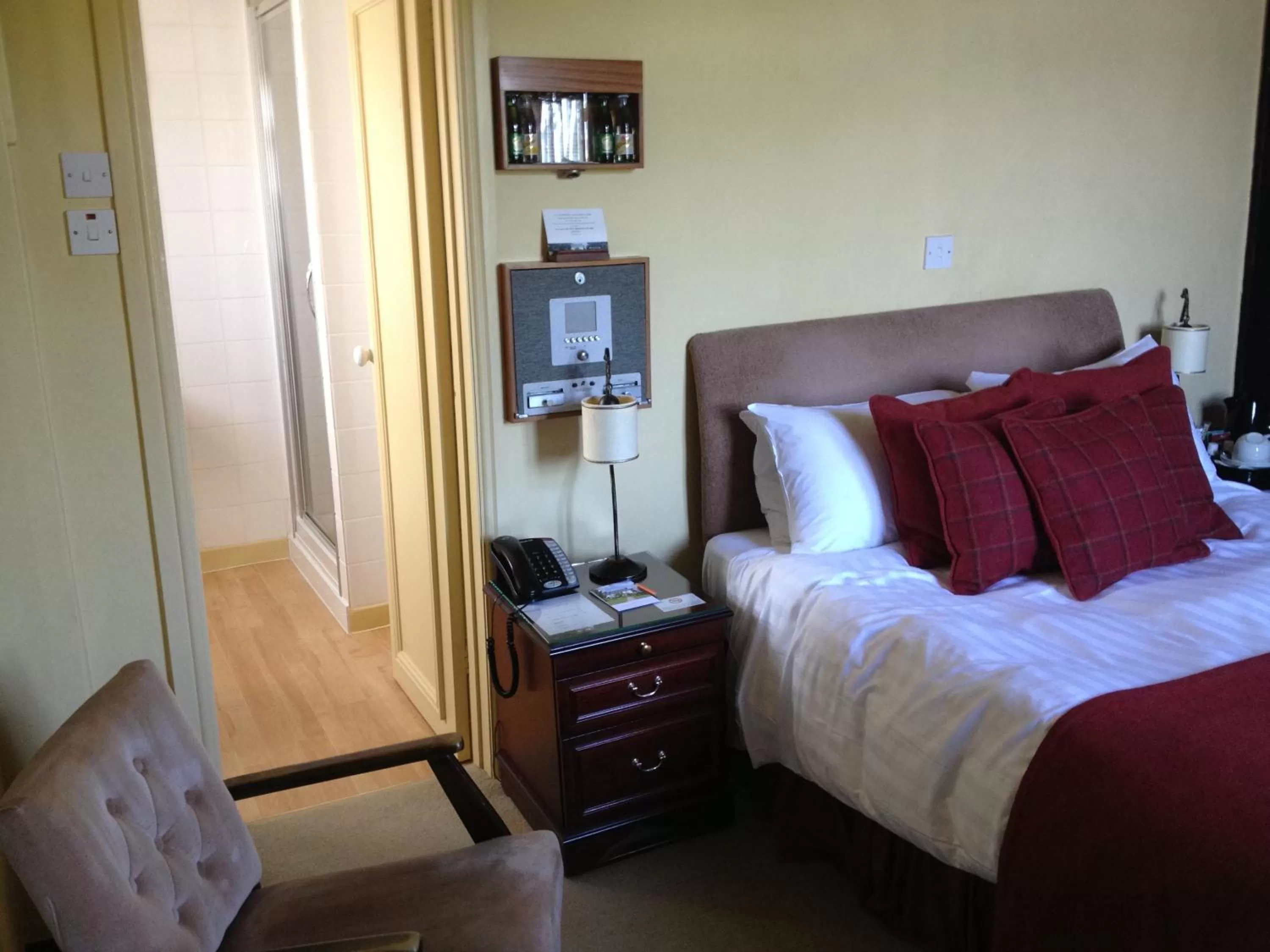 Decorative detail, Bed in The Rock Inn