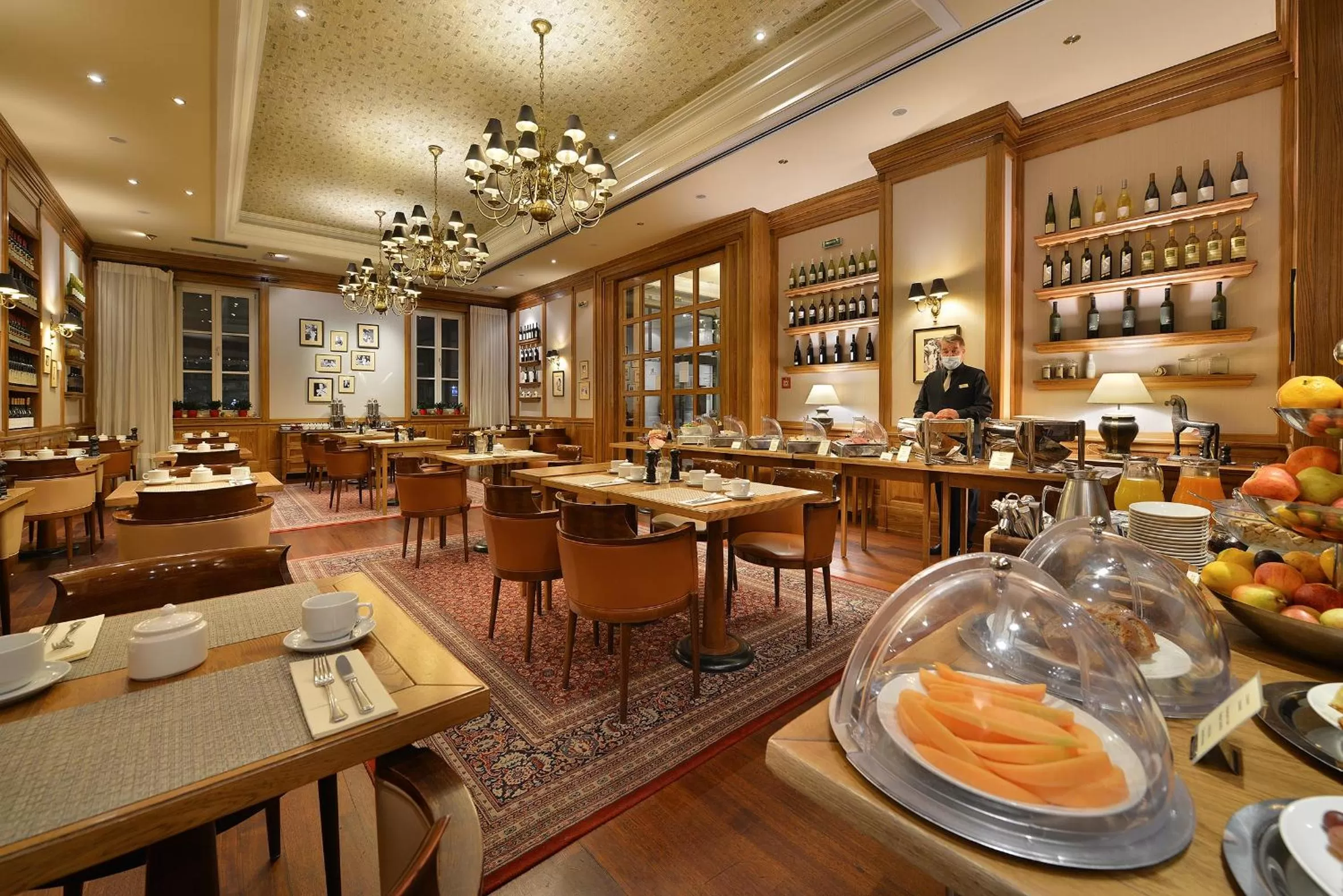 Restaurant/places to eat in Marrol's Boutique Hotel