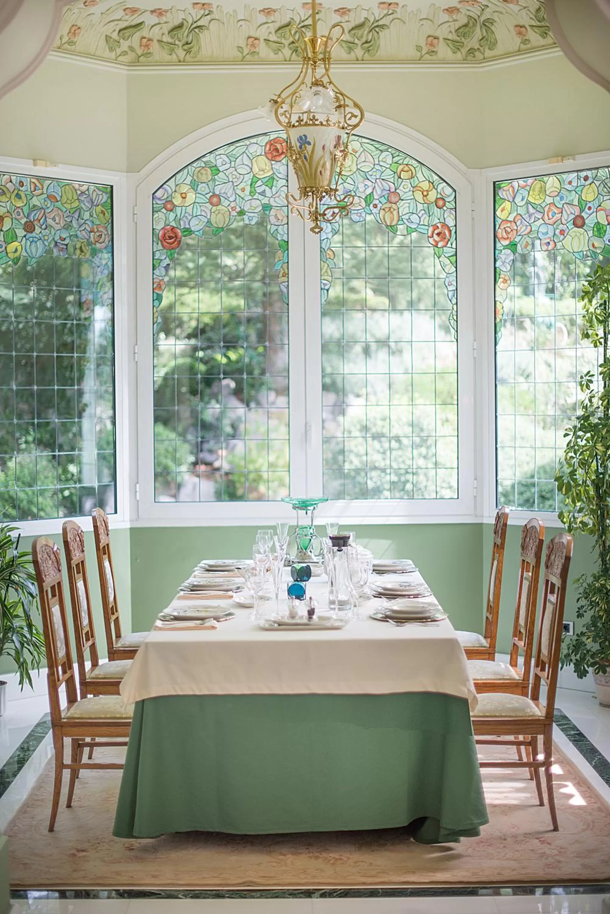 Restaurant/places to eat in Hotel Boutique Edelweiss La Garriga