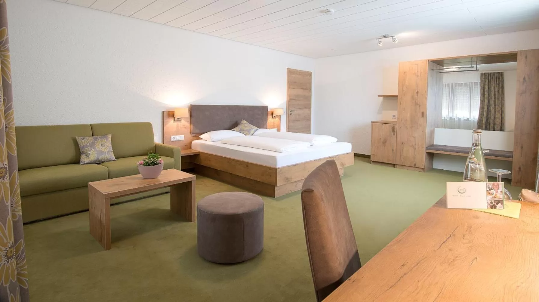 Bed in Gasthaus Hotel Kranz