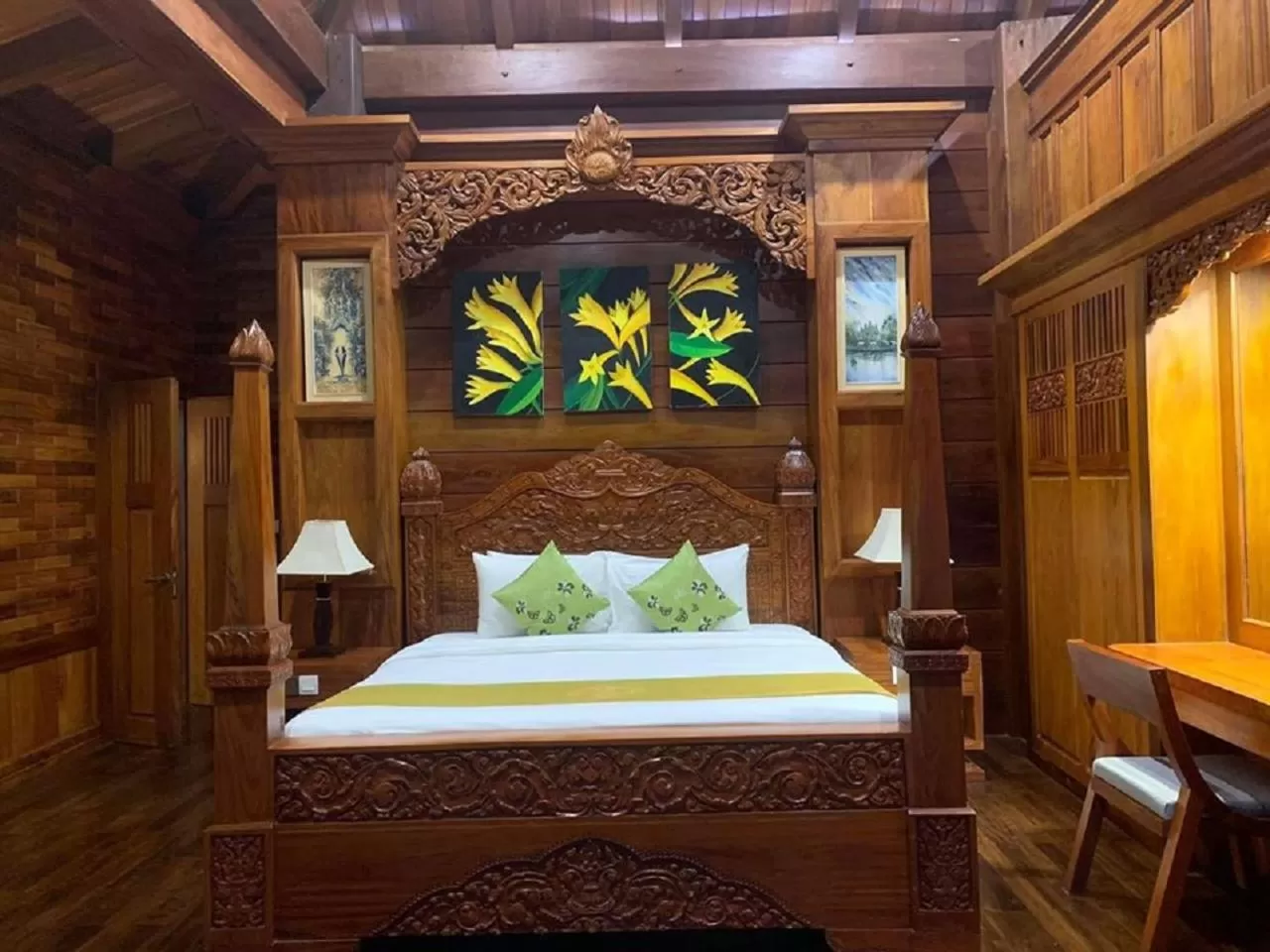 bunk bed, Bed in Try Palace Resort Kep