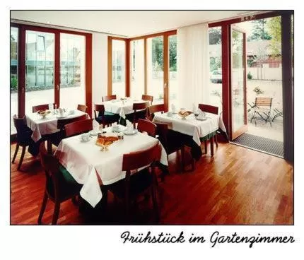 Restaurant/places to eat in Hotel Oberschwaebischer Hof