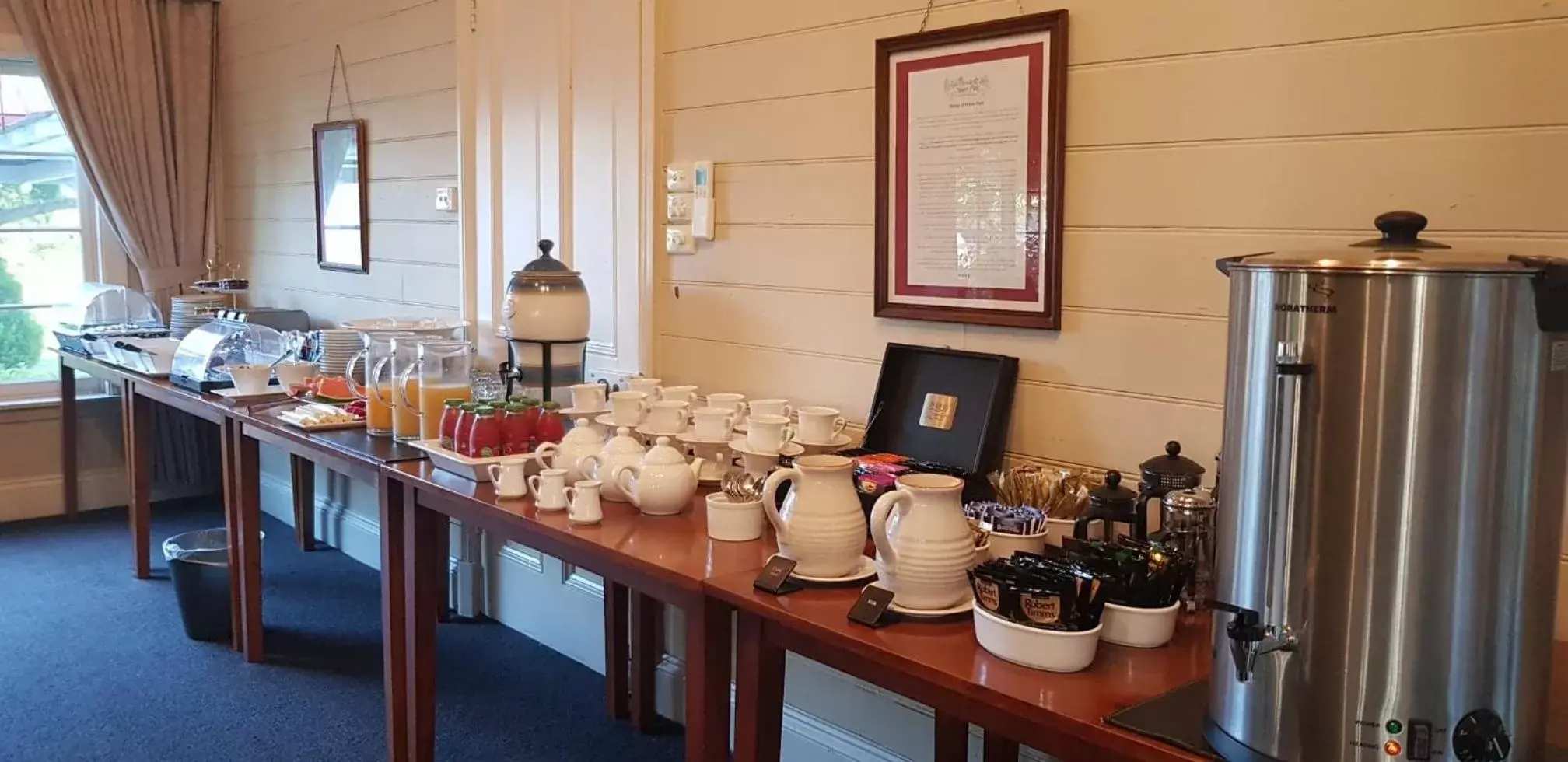 Moore Park Inn Moore Park Inn