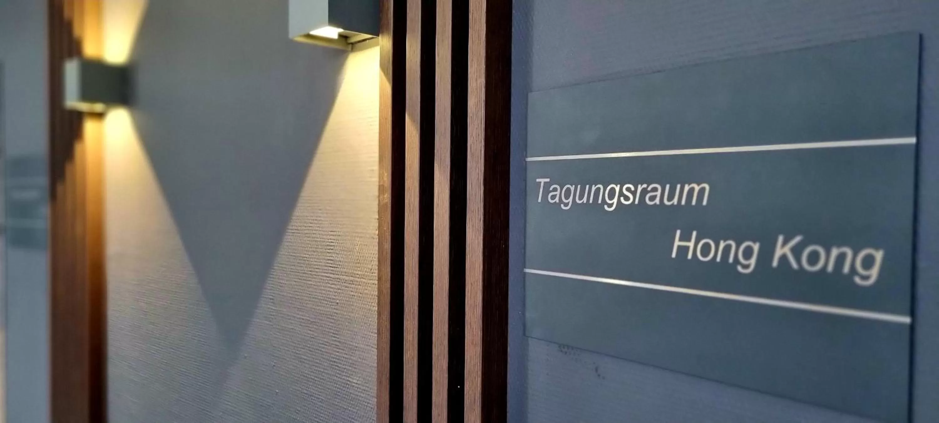 Meeting/conference room in eXo Square Heidelberg/Schwetzingen - by SuperFly Hotels