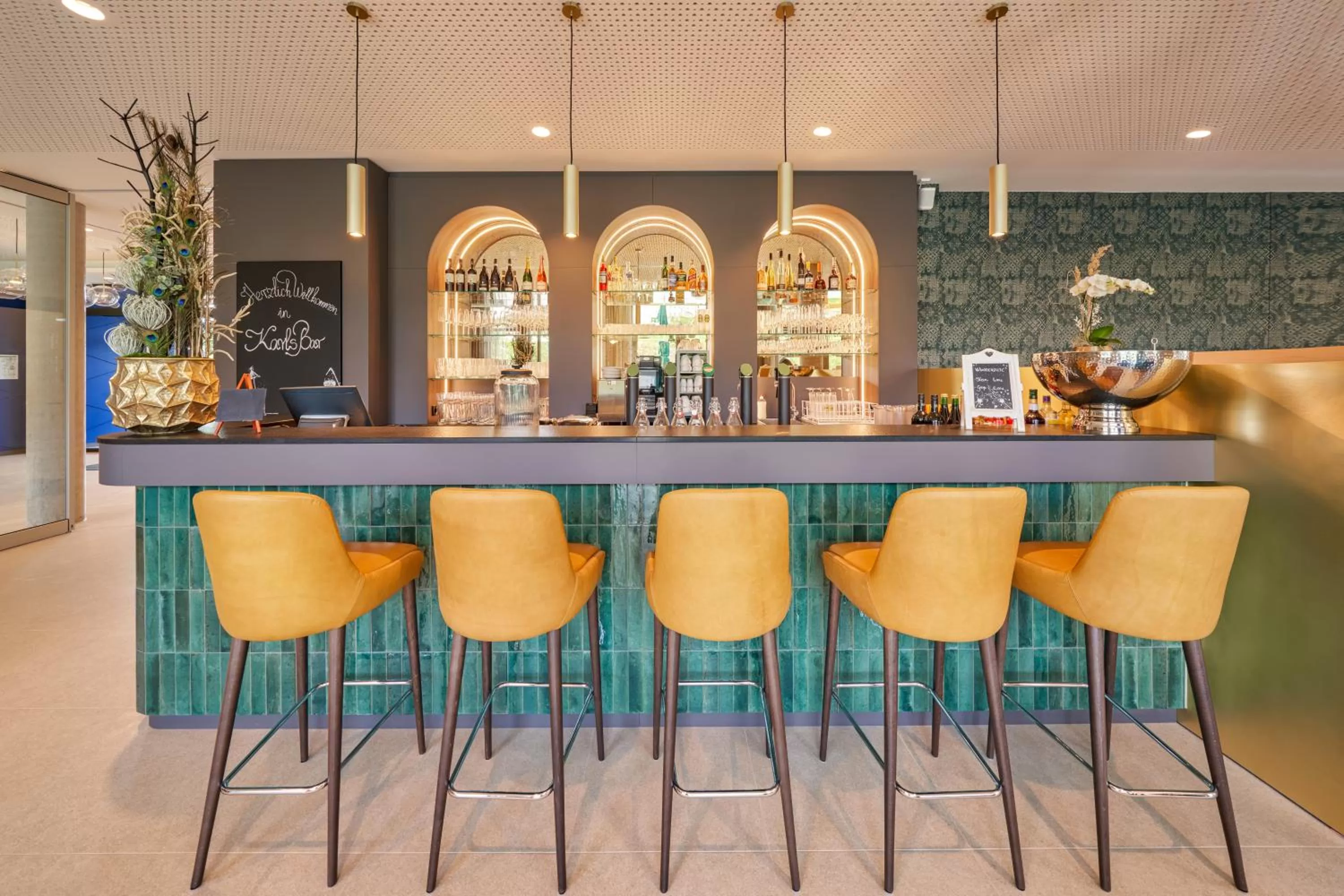 Lounge or bar in Karls Hotel