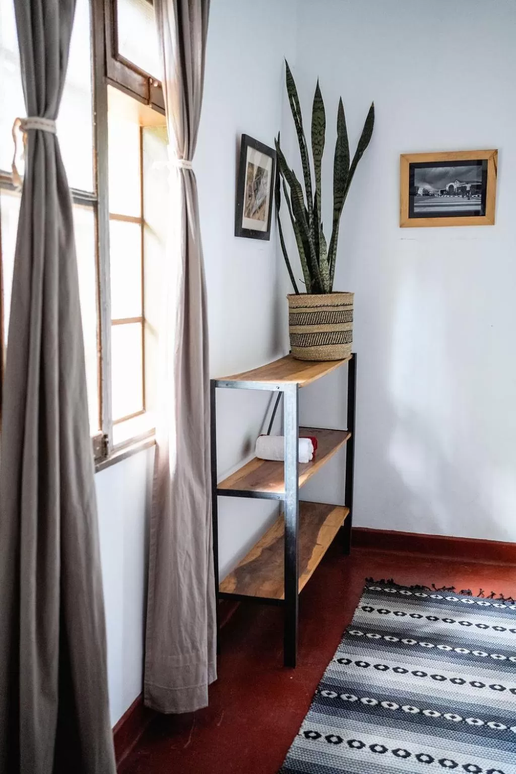 Bedroom, Bed in 30 Wilson