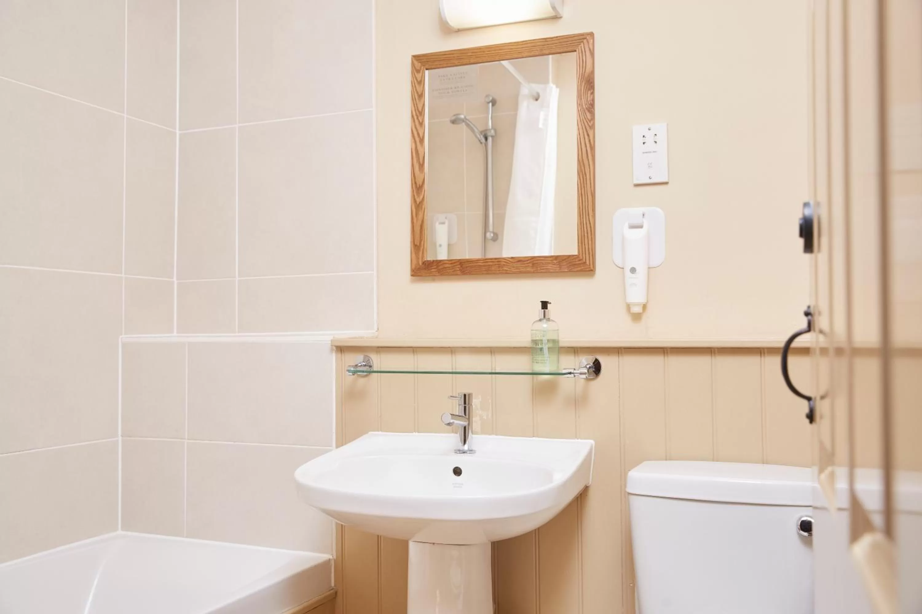 Bathroom in Dog House by Chef & Brewer Collection