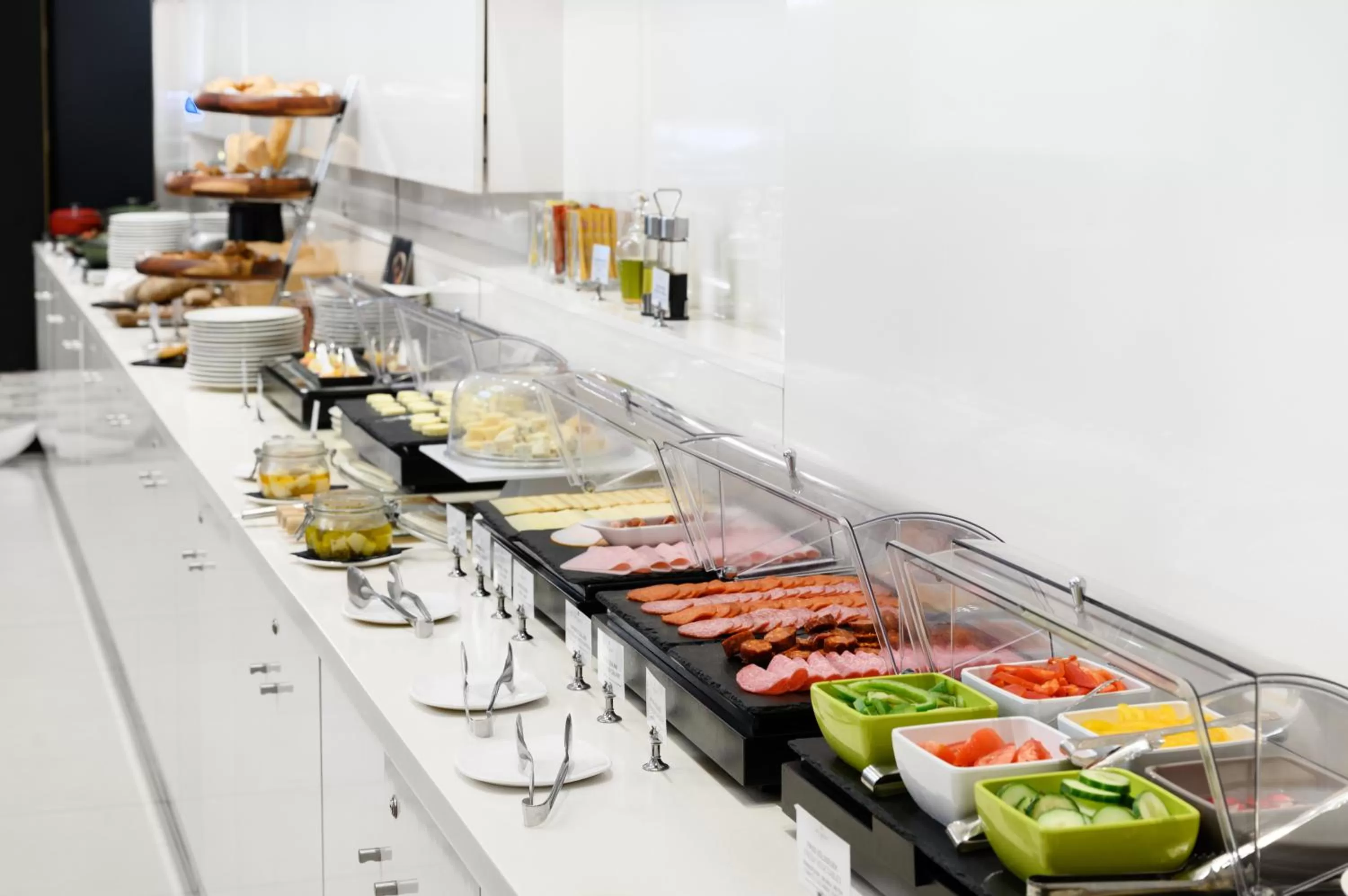 Breakfast in Nemzeti Hotel Budapest - MGallery Collection