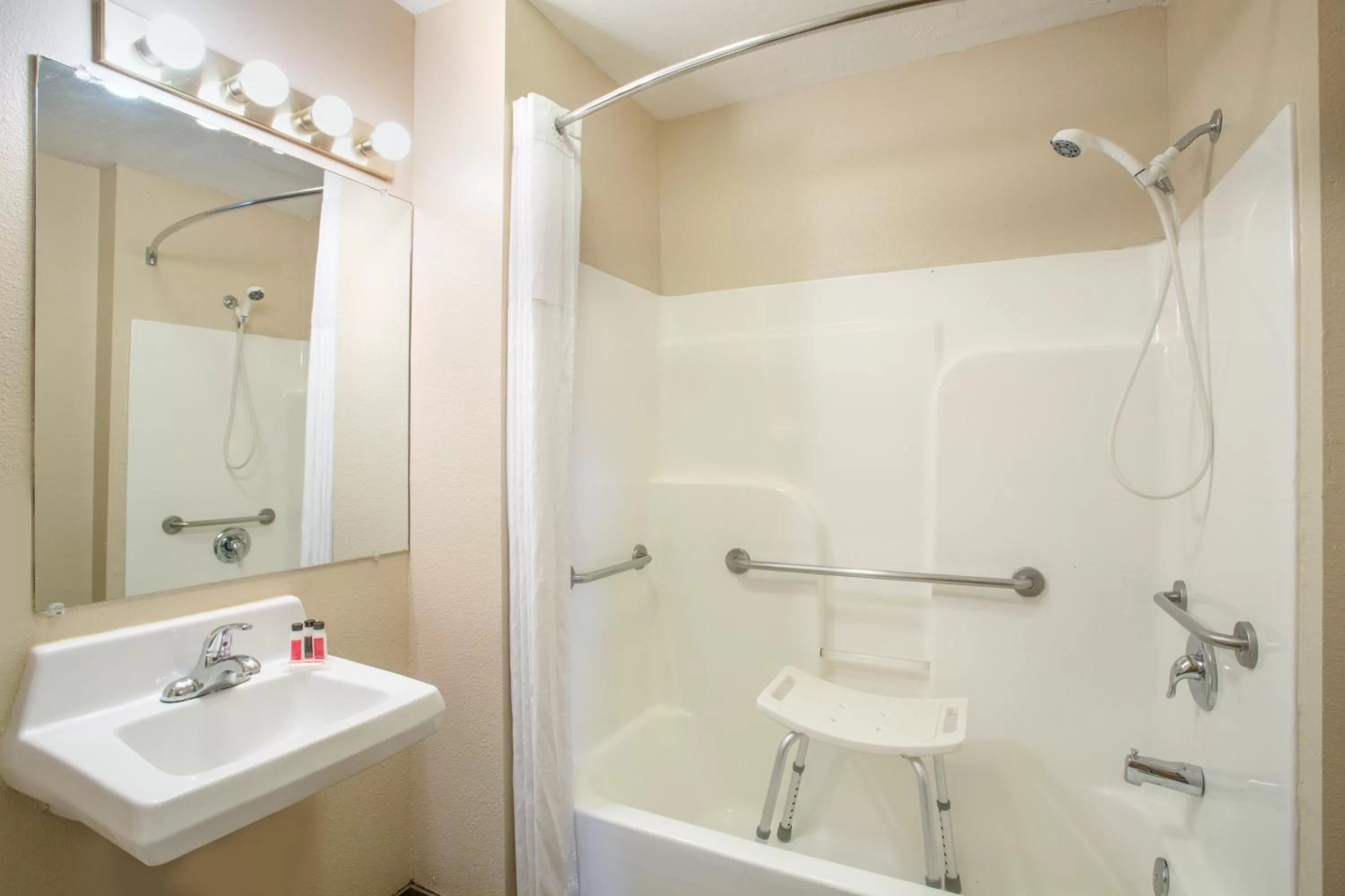 Days Inn by Wyndham Hurricane/Zion National Park Area