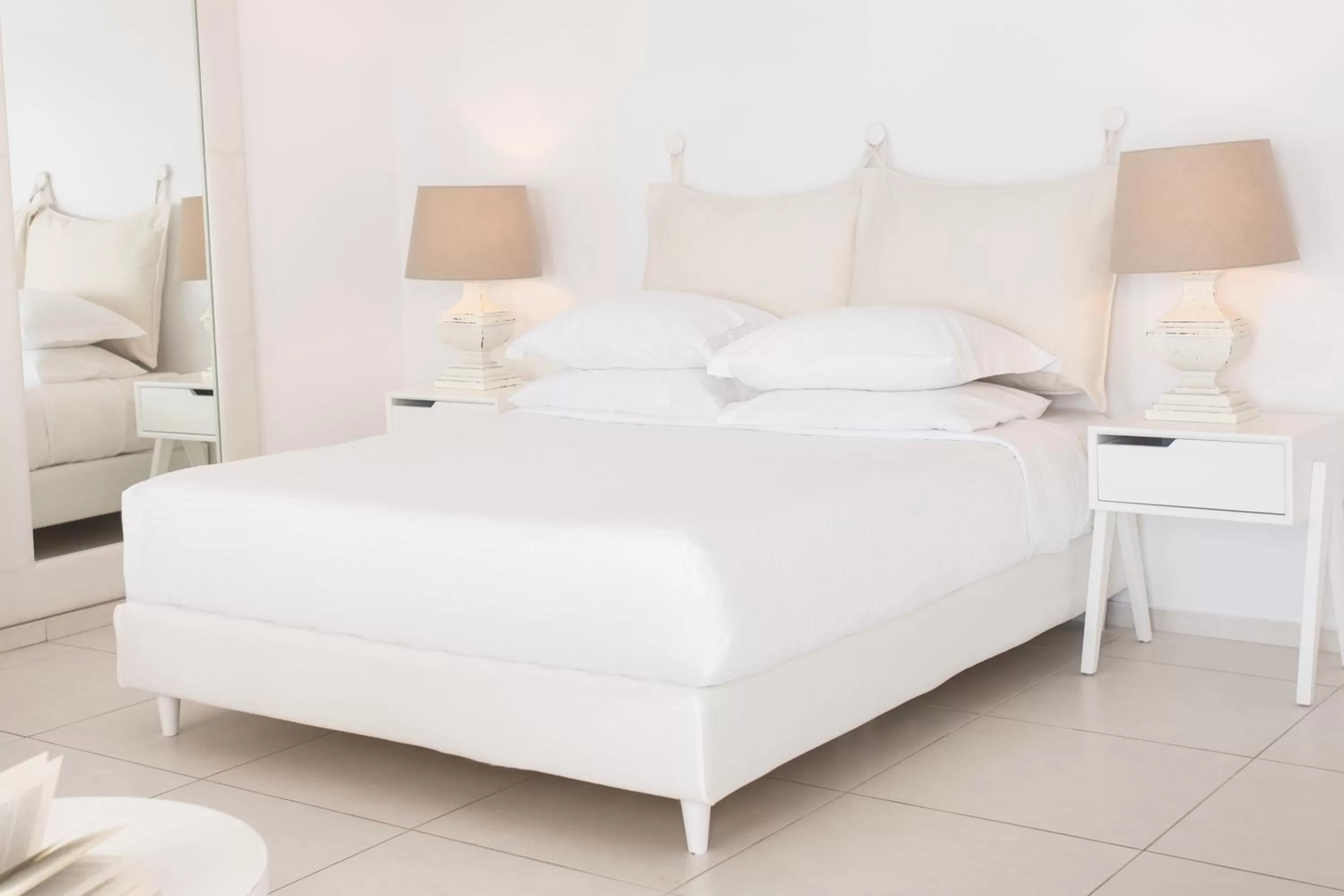 Bed in Lilium Hotel Santorini