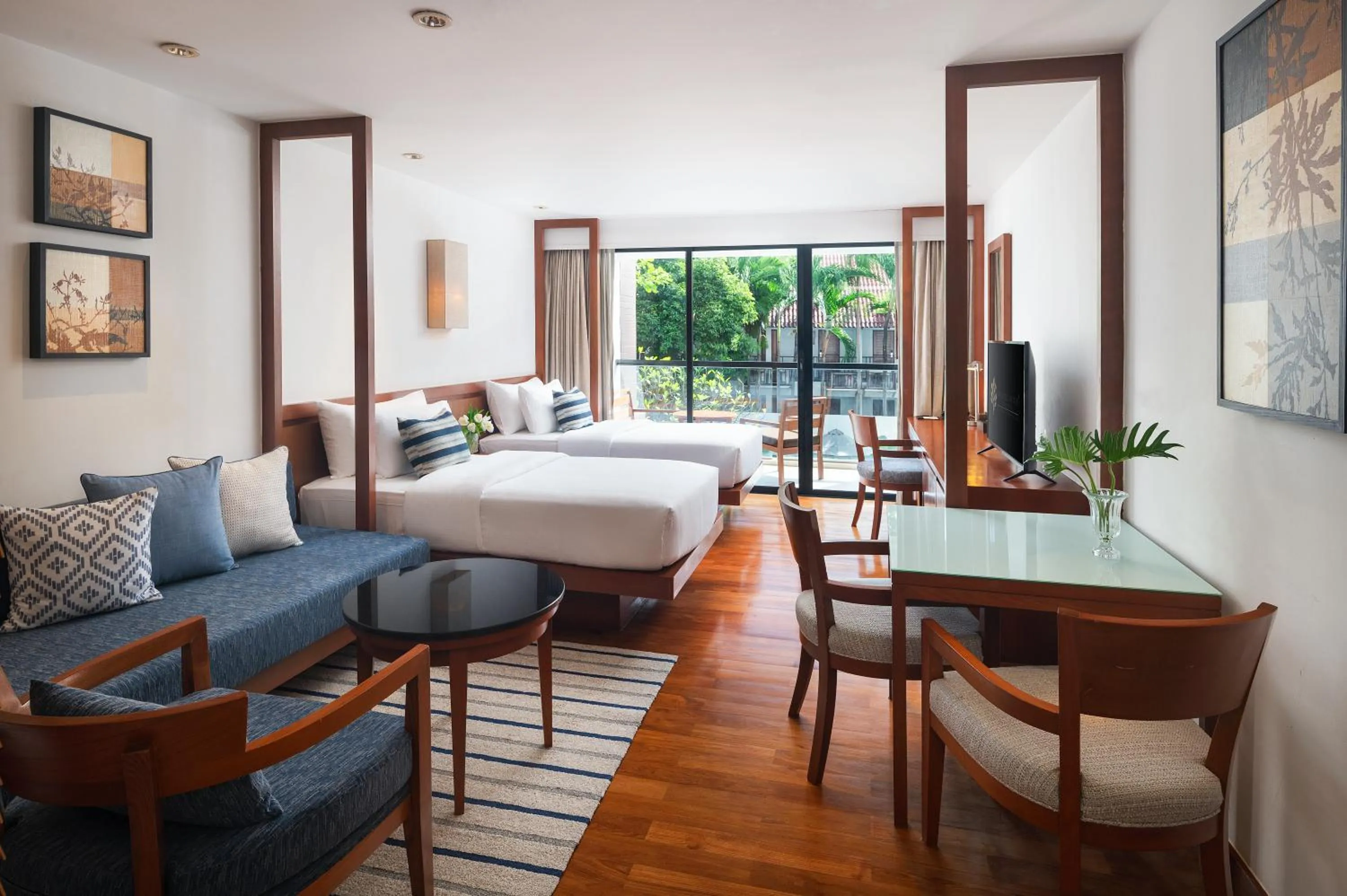 Bedroom, Bed in Woodlands Suites Serviced Residences
