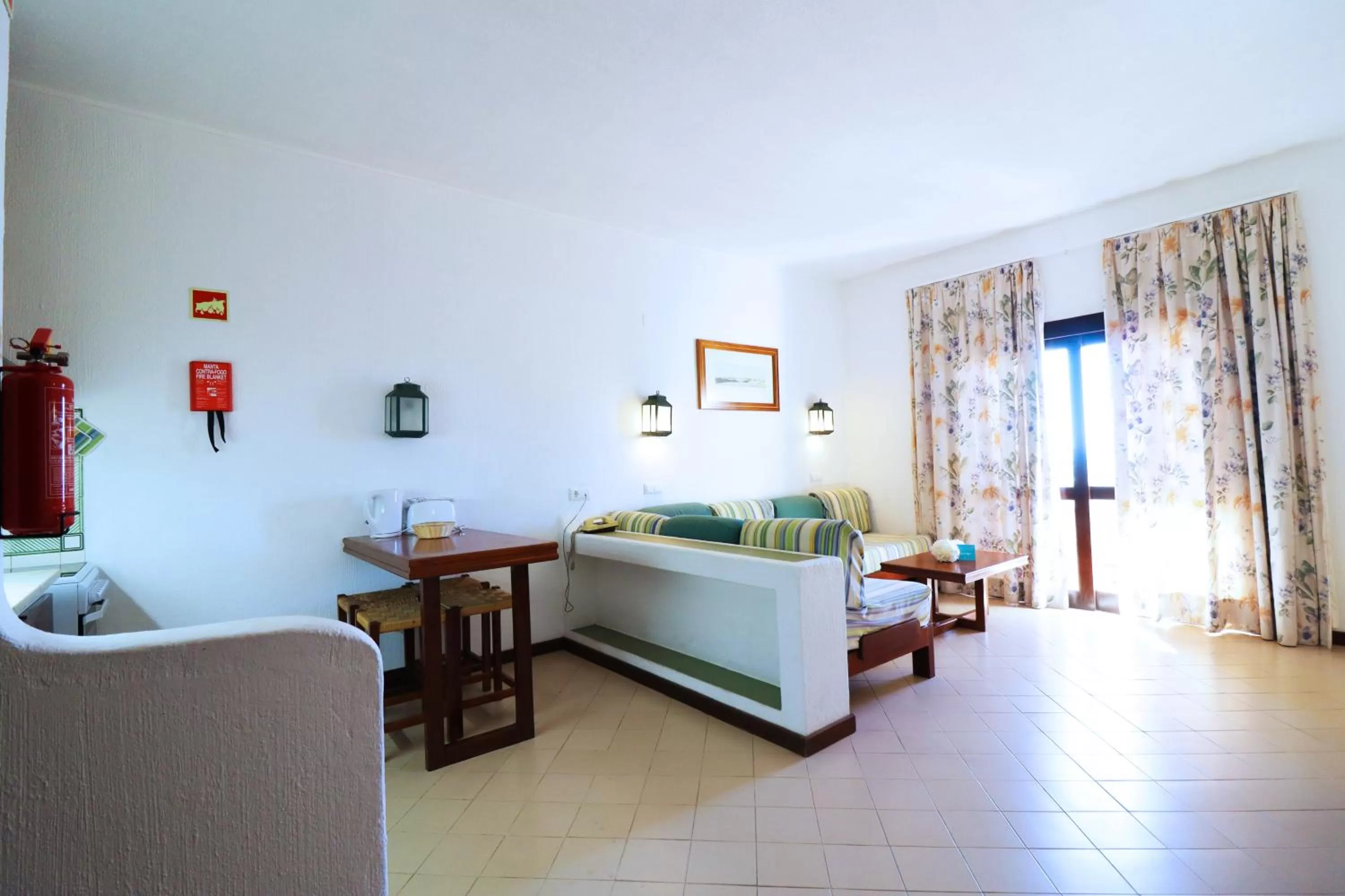 Living room, Seating Area in Bellavista Jardim By BeGuest