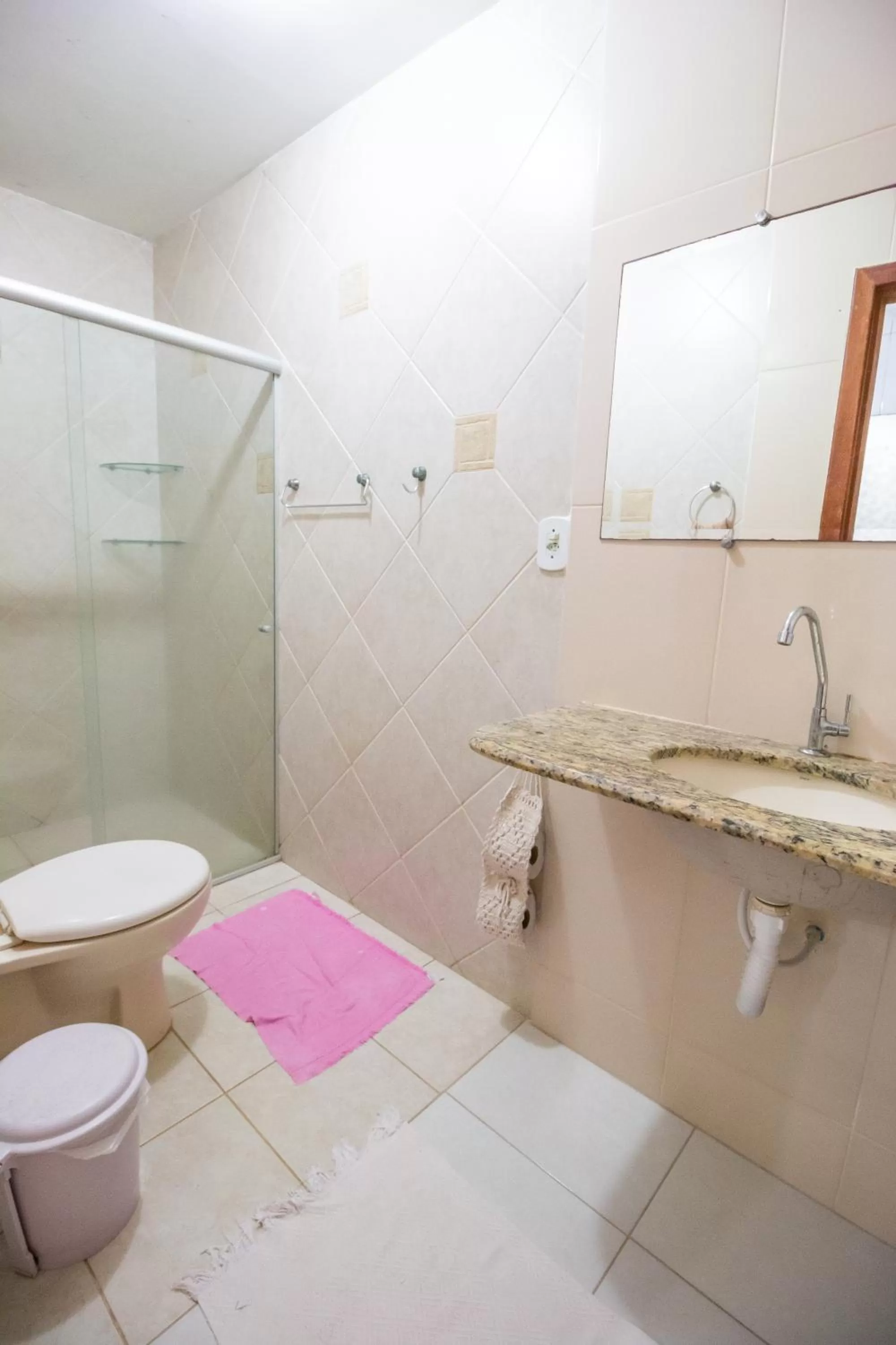 Toilet in A Casa Morro do Moreno