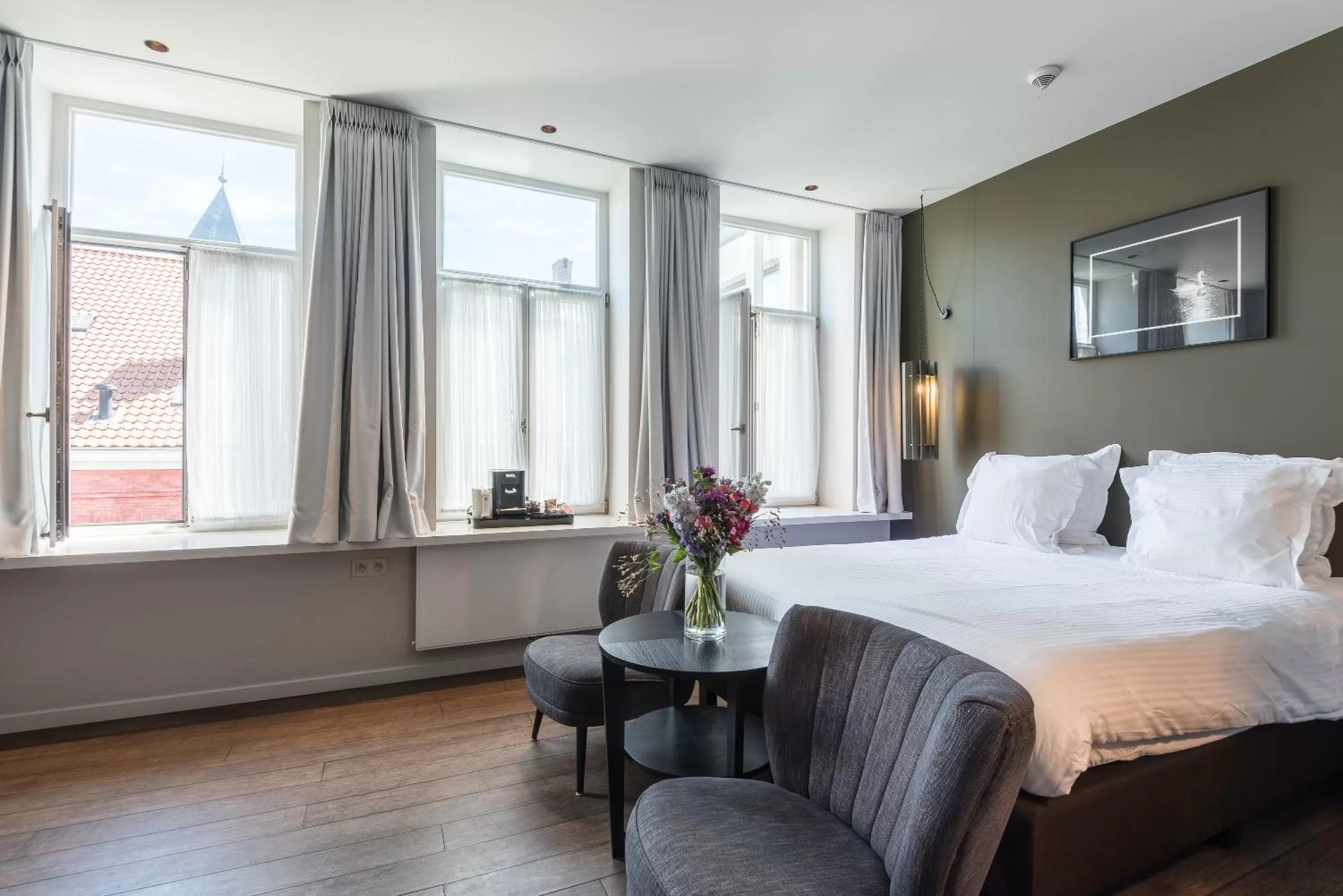 Photo of the whole room, Bed in Zakske13 - Design Boutique B&B in Bruges city centre