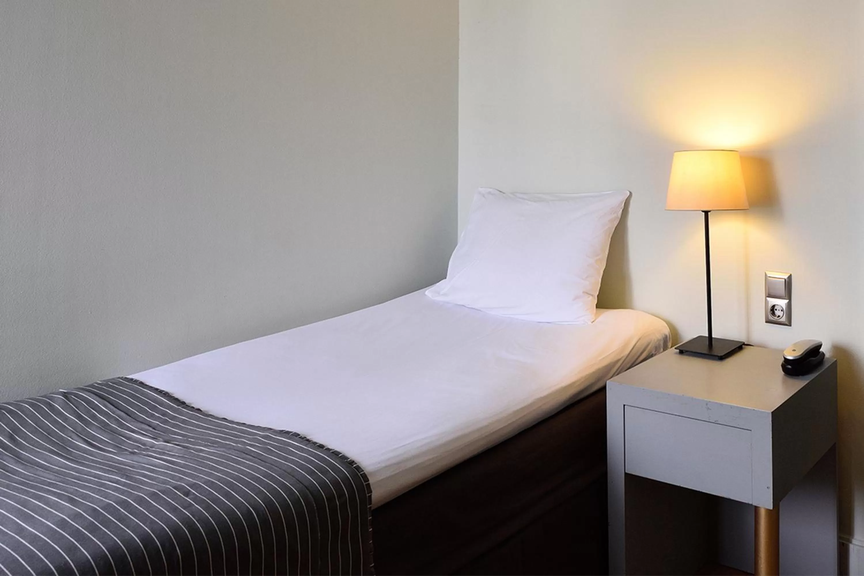 Bed in Le Palace Hotel