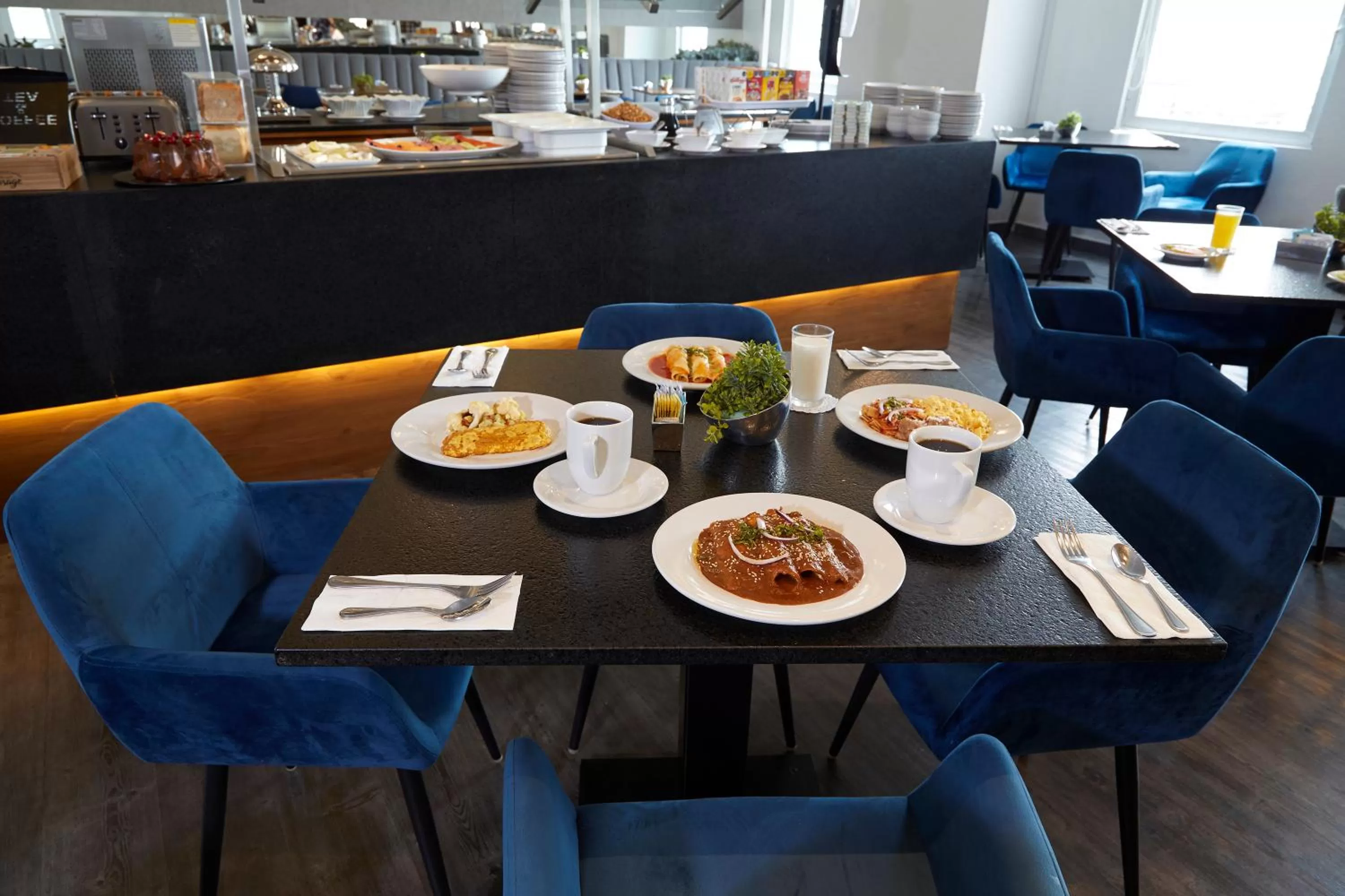 Restaurant/places to eat in Ejecutivo Express Guadalajara Providencia - Av México