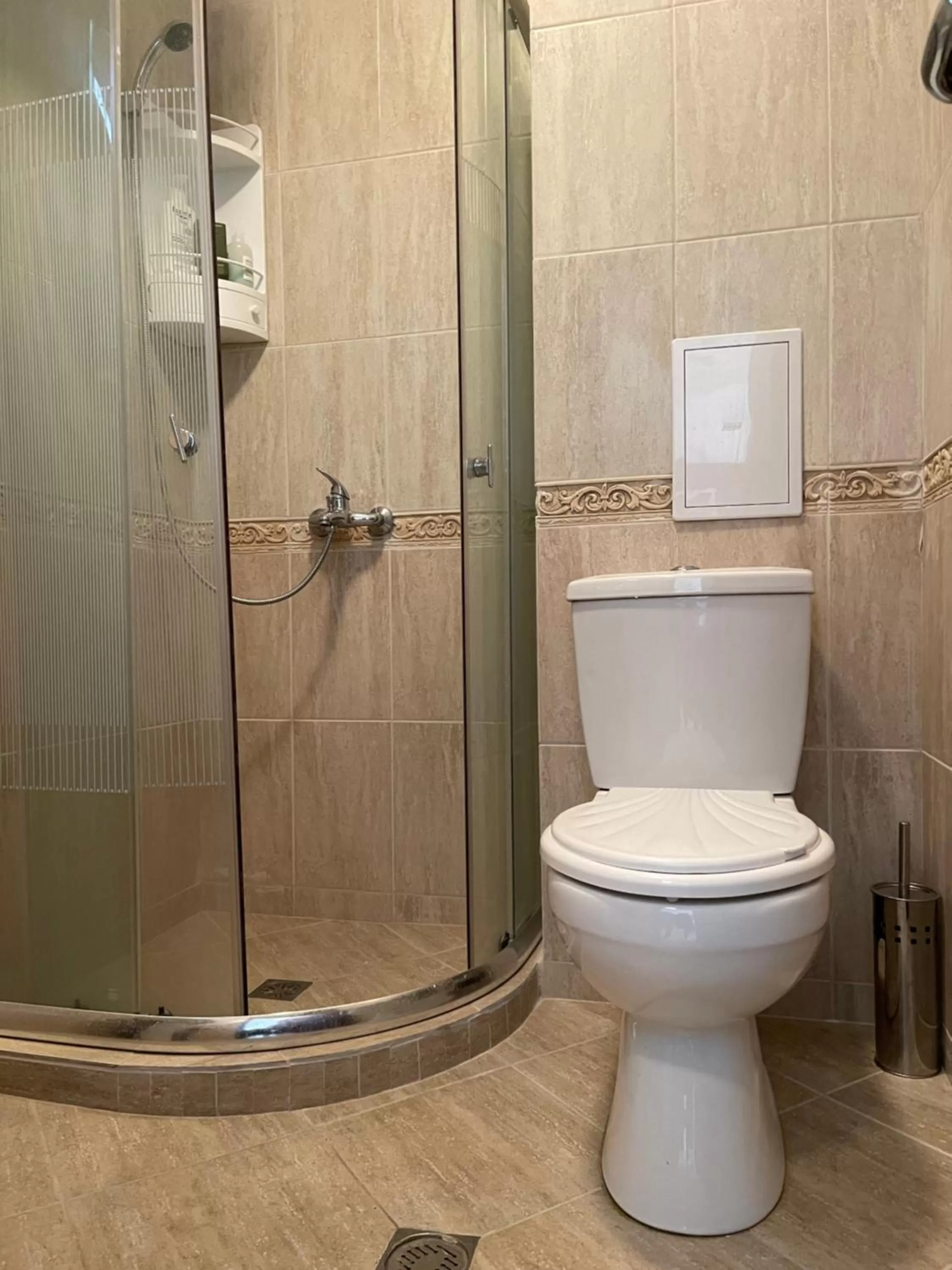 Shower in Ravda Family Resort. Park&Sea