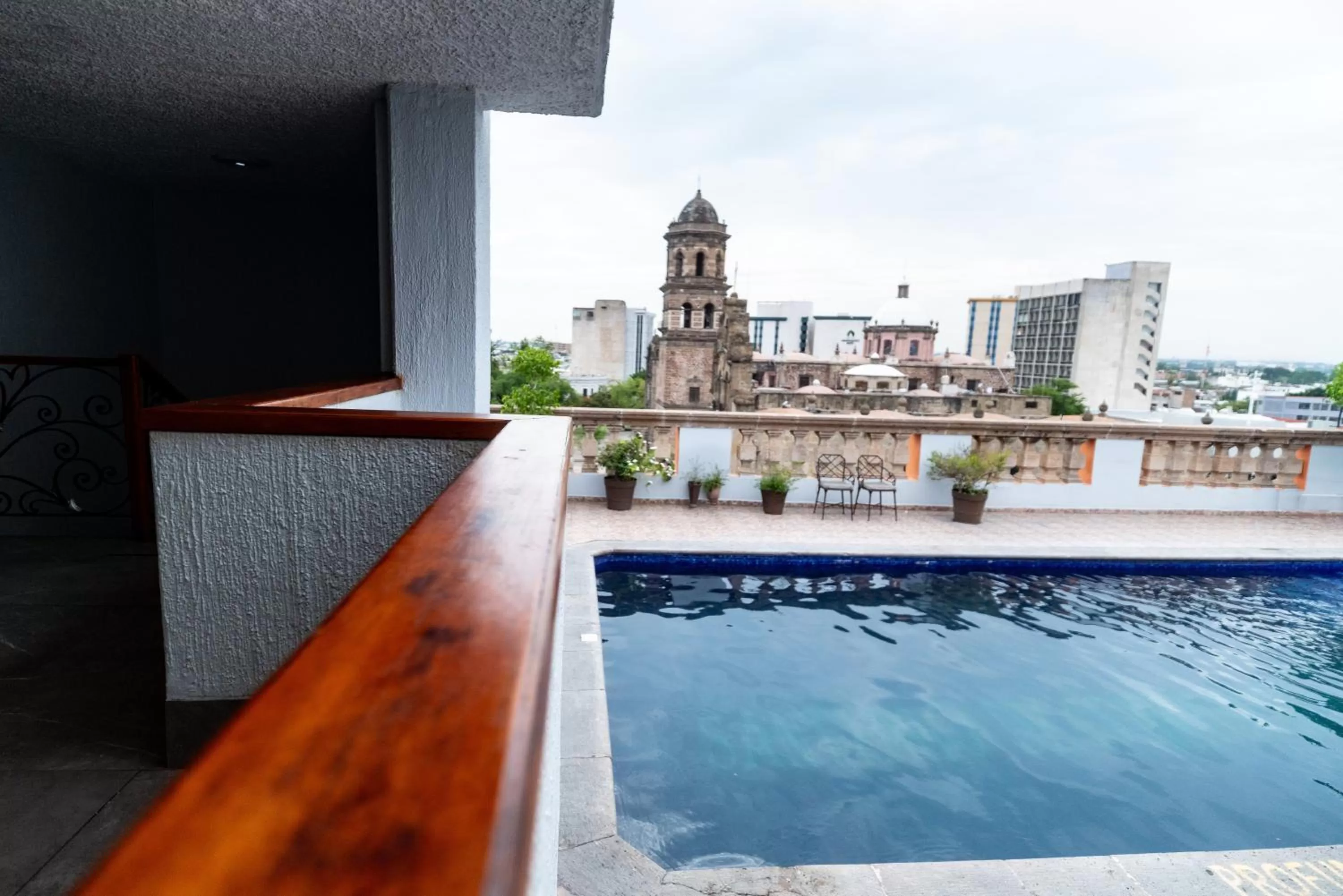 Swimming pool in Hotel Santiago De Compostela - Guadalajara Centro Historico