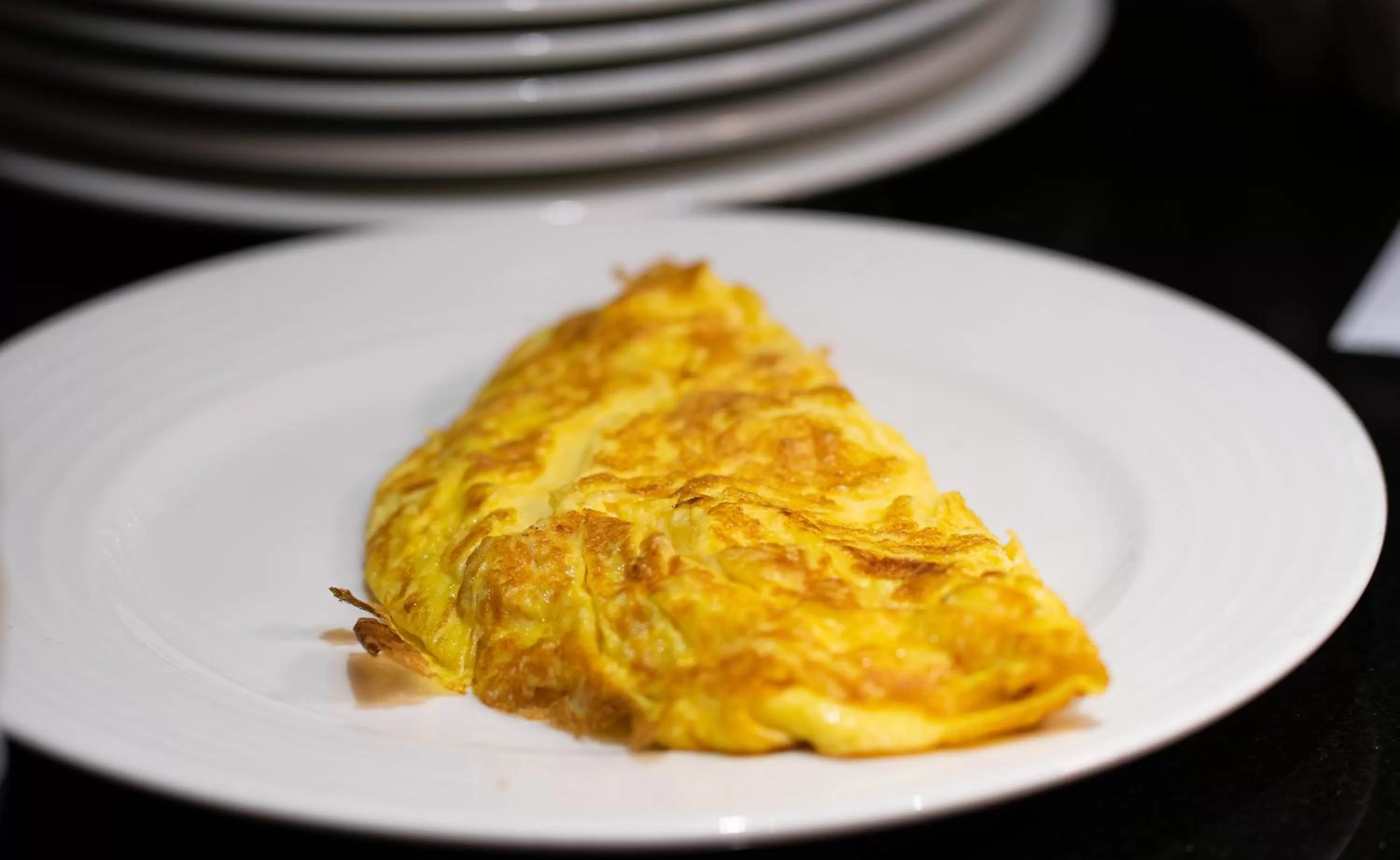 Restaurant/places to eat in Crowne Plaza Dubai Deira by IHG