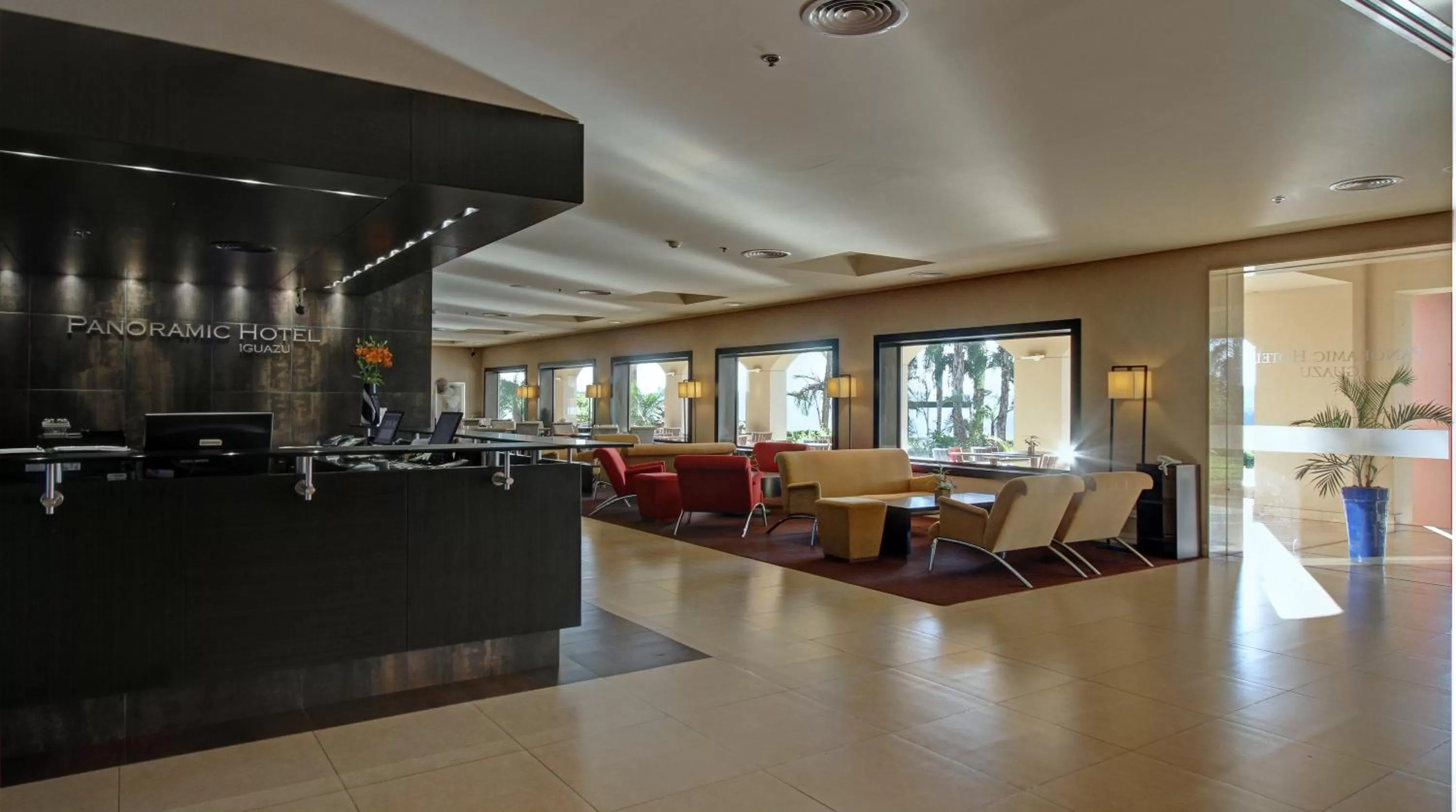 Lobby or reception in Panoramic Grand - Iguazú
