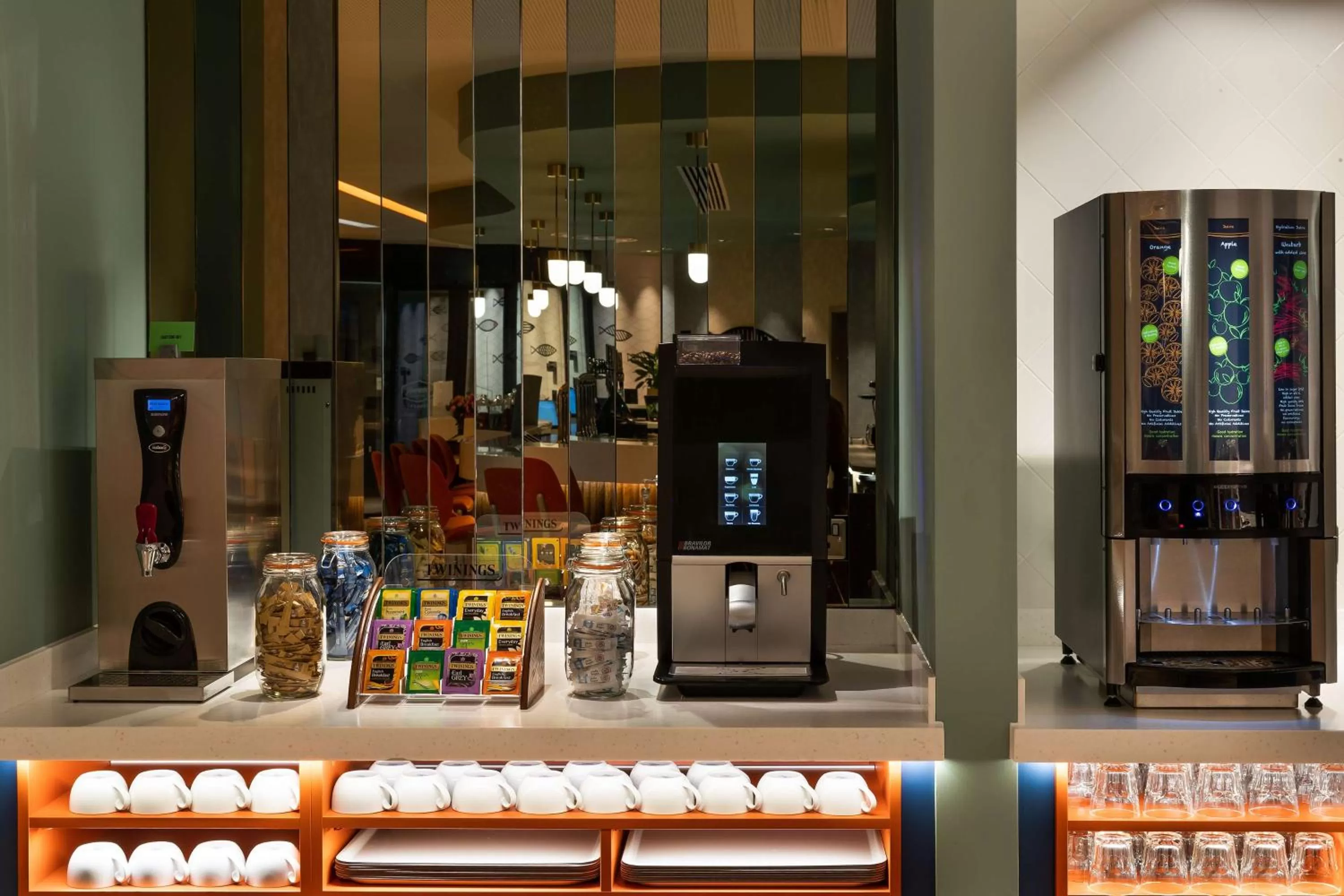 Restaurant/places to eat in Hampton By Hilton Torquay