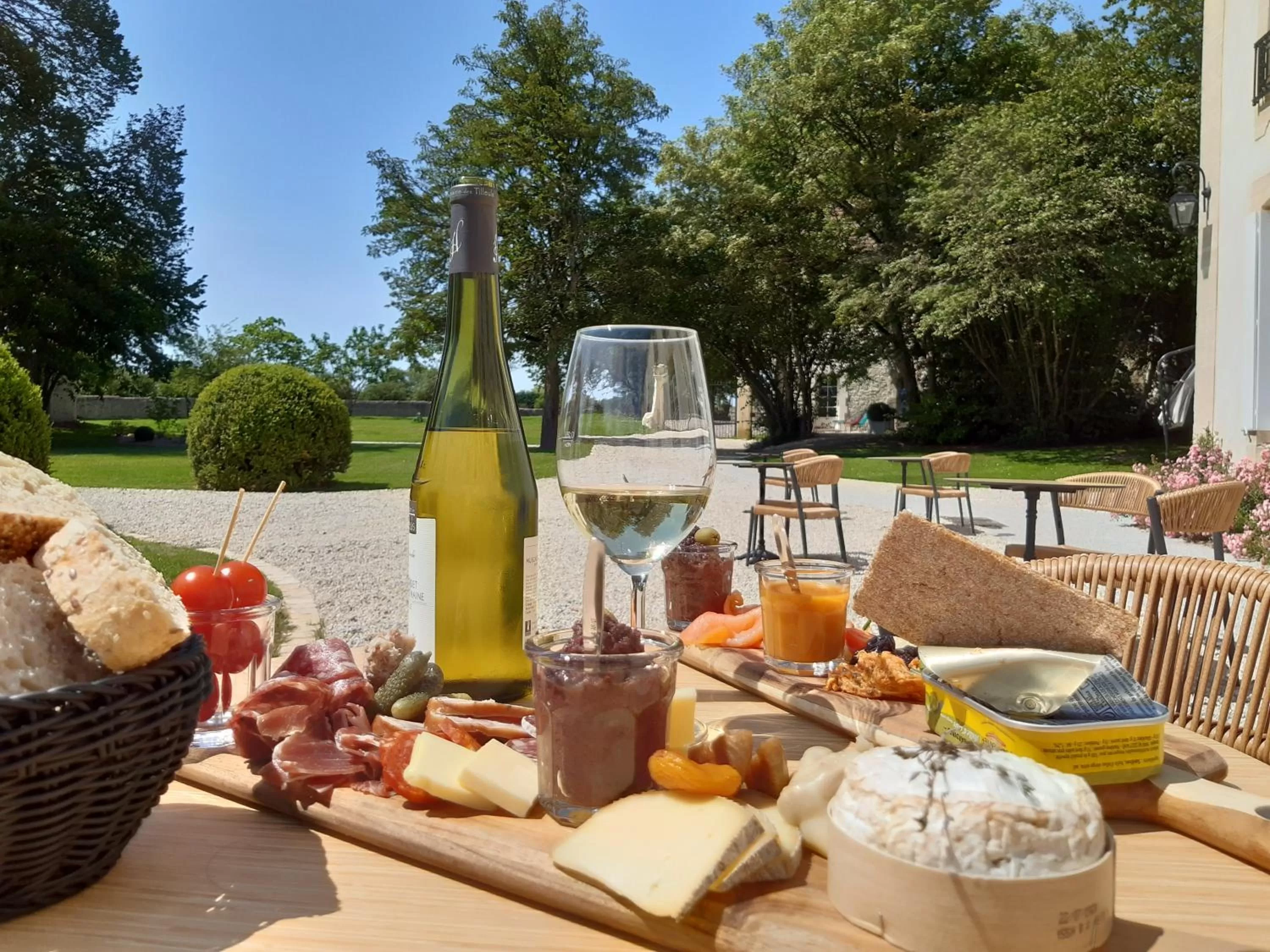 Patio in Château Saint Gilles - Bayeux