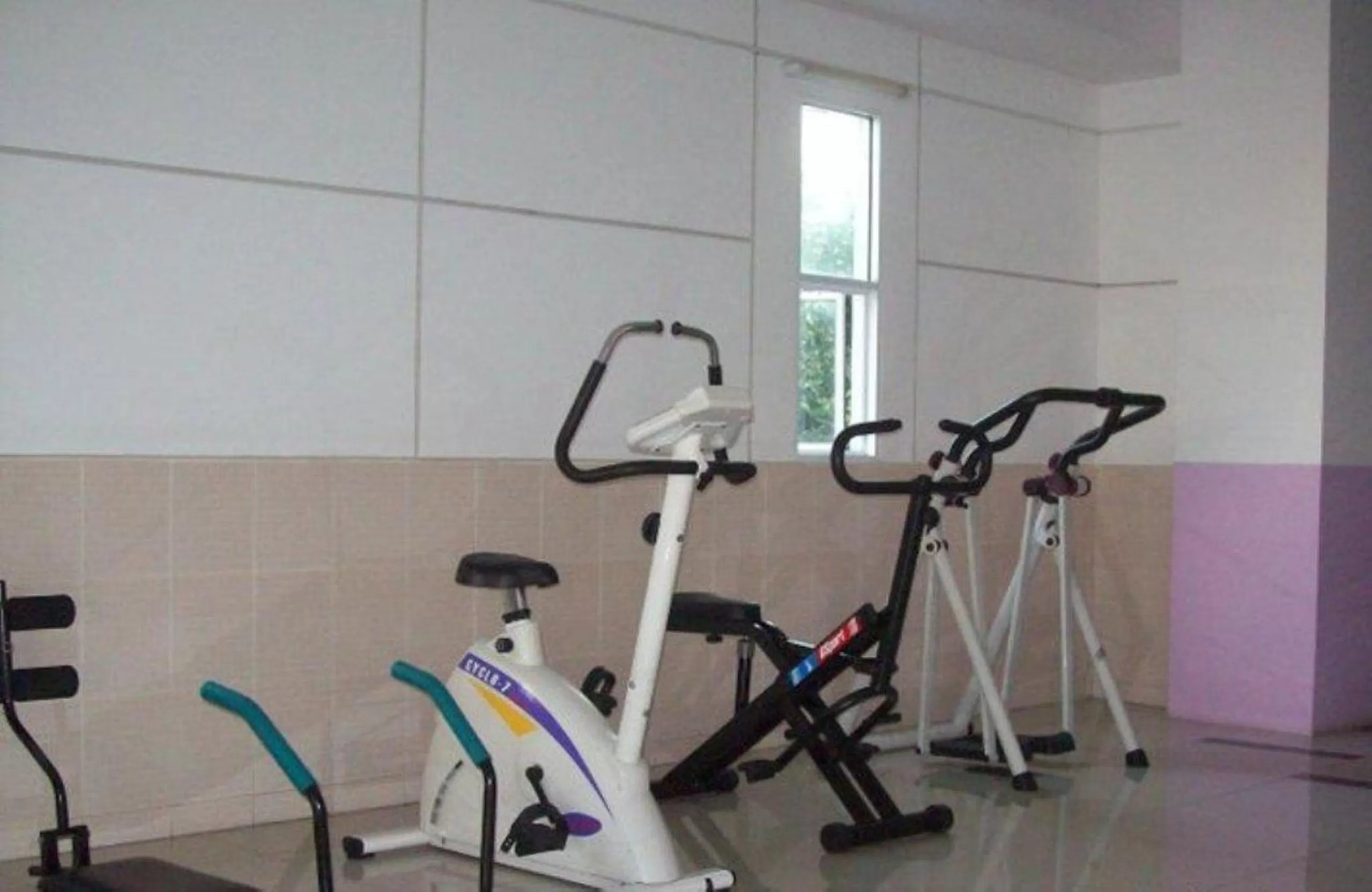 Fitness centre/facilities in Ratchada 17 Place