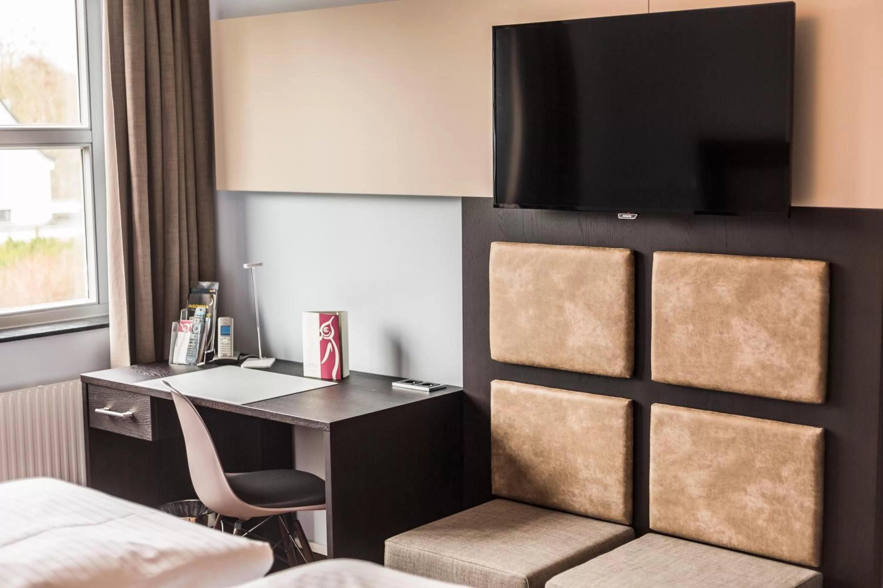 Decorative detail, Bed in UHU Gästehaus Superior