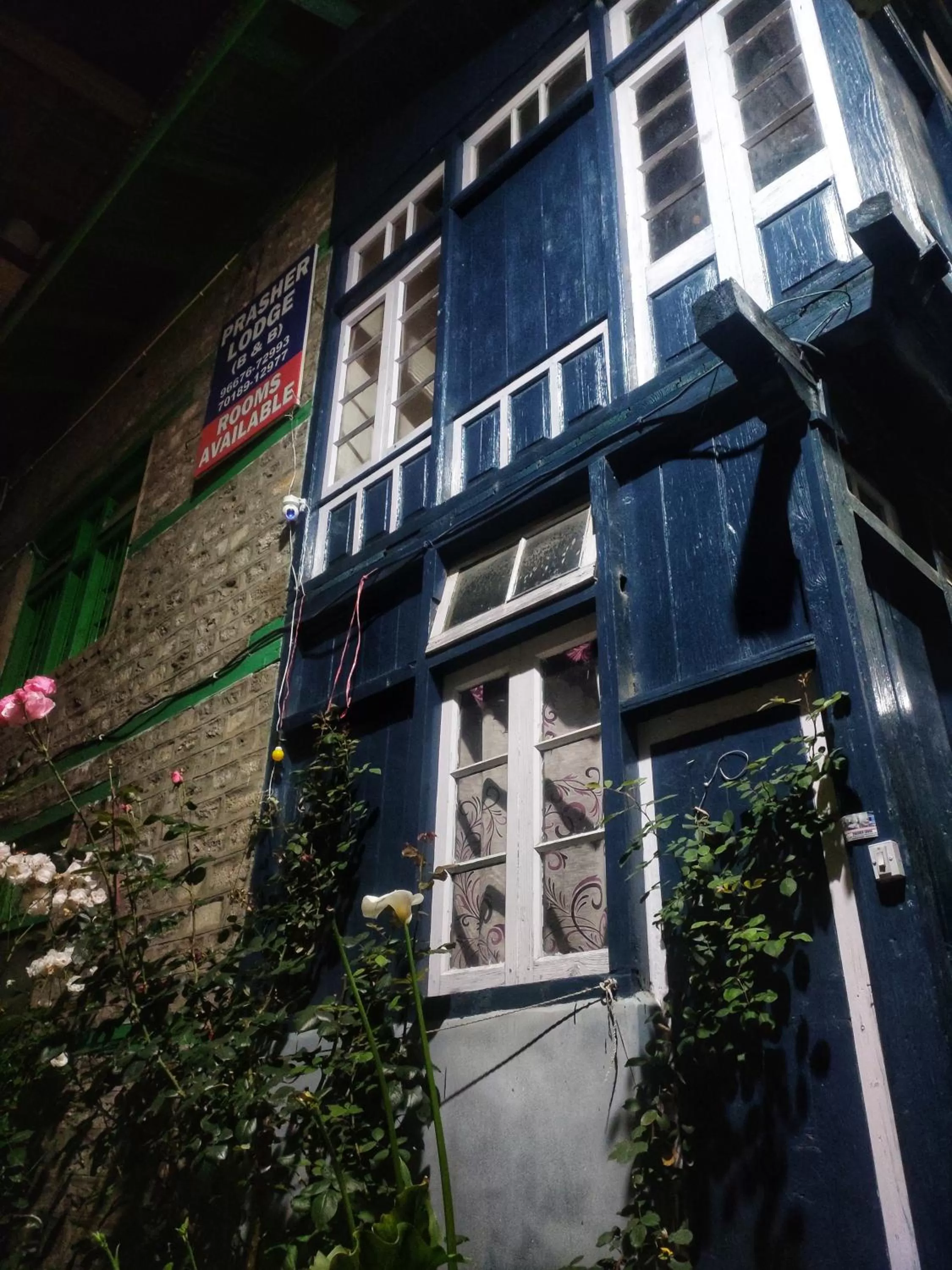 Property building in The Prasher Lodge Mall Road Manali