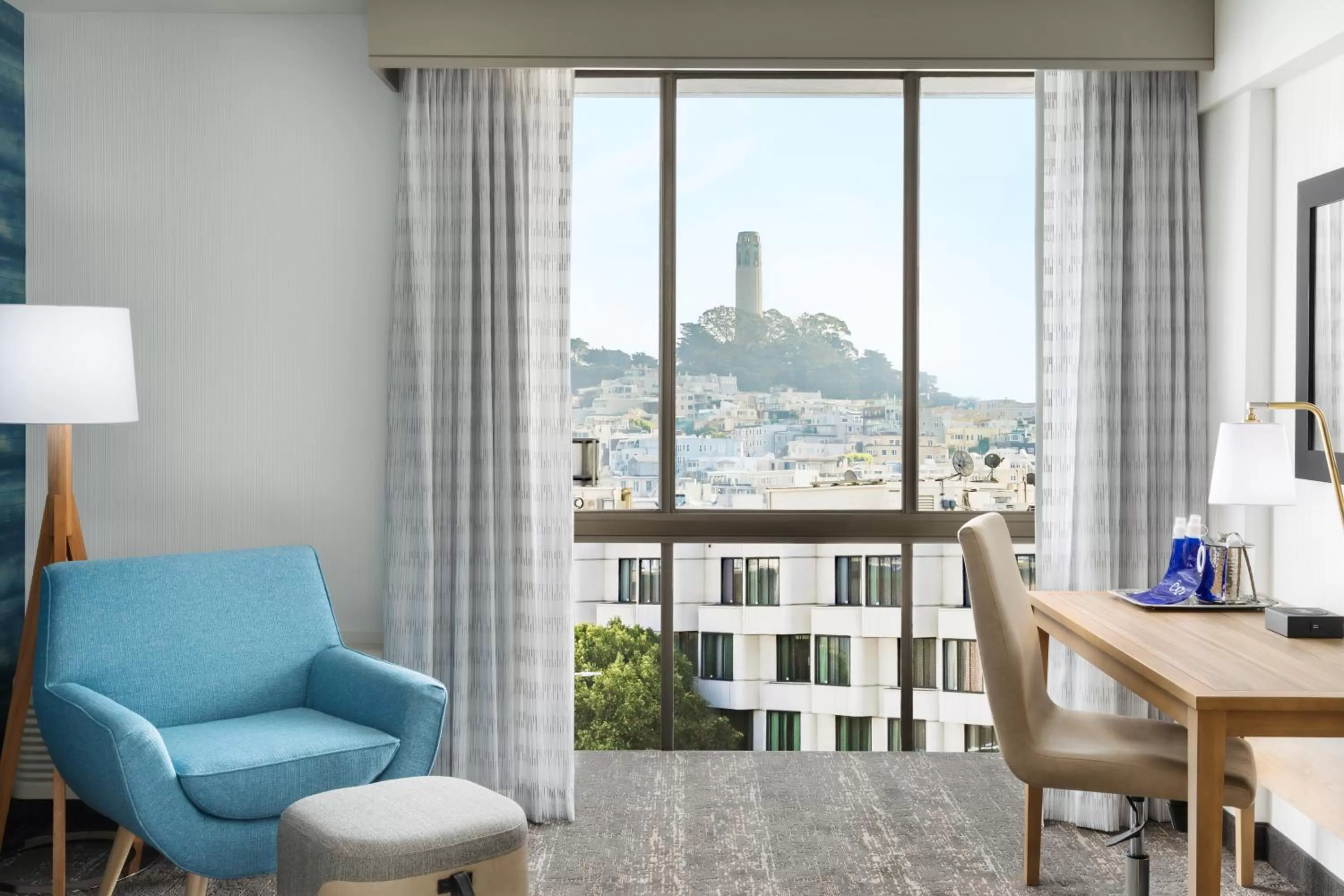 Seating area in Hotel Caza Fisherman's Wharf