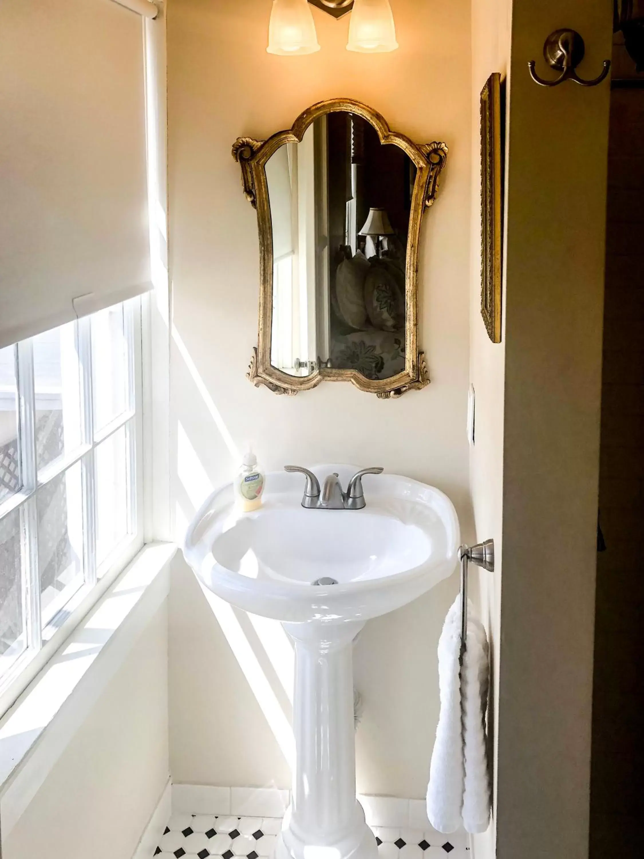 Double Room with Private Bathroom in La Villa de Adelina Double Room with Private Bathroom in La Villa de Adelina