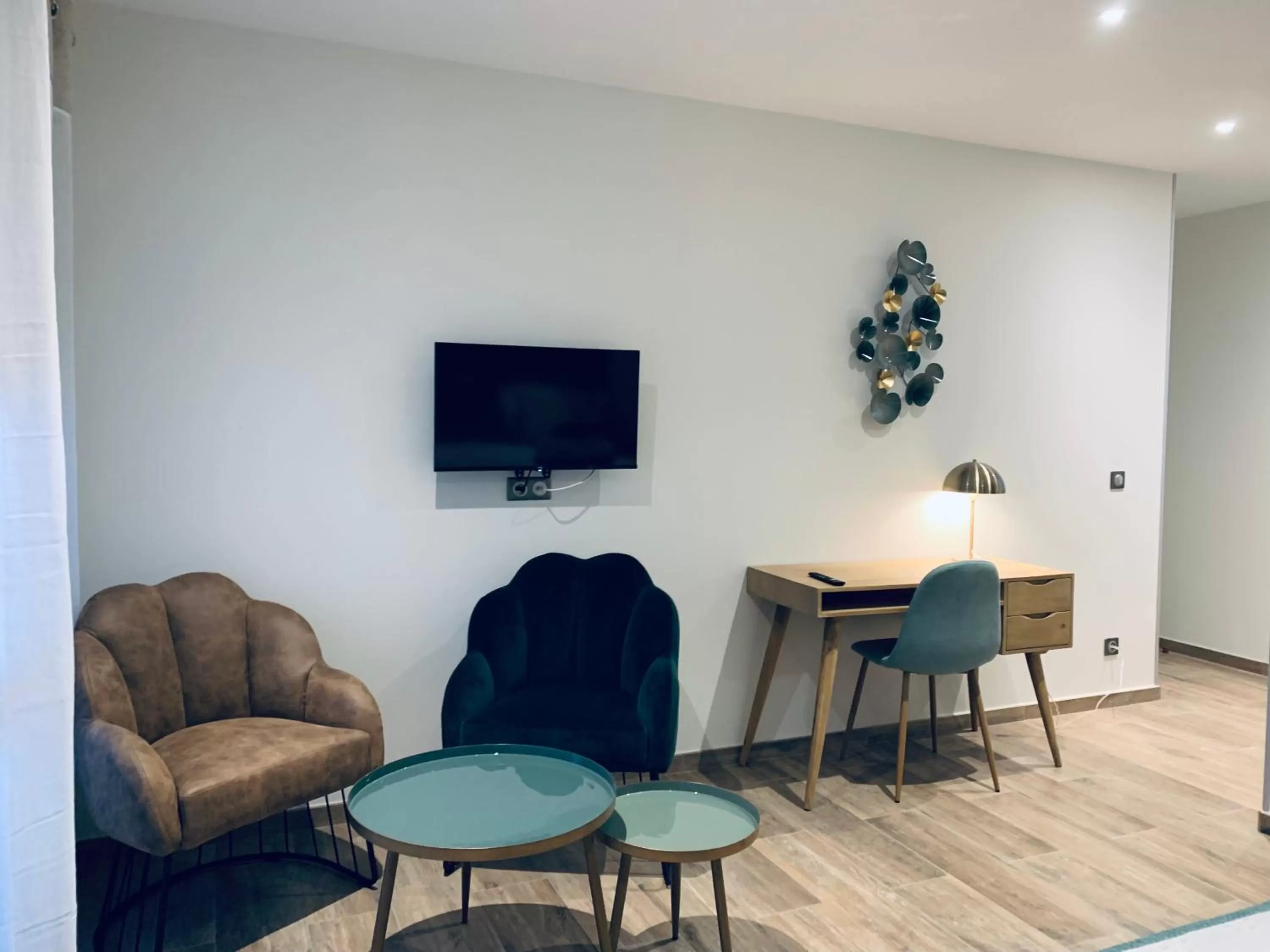 Seating area, TV/Entertainment Center in VILLA MADY