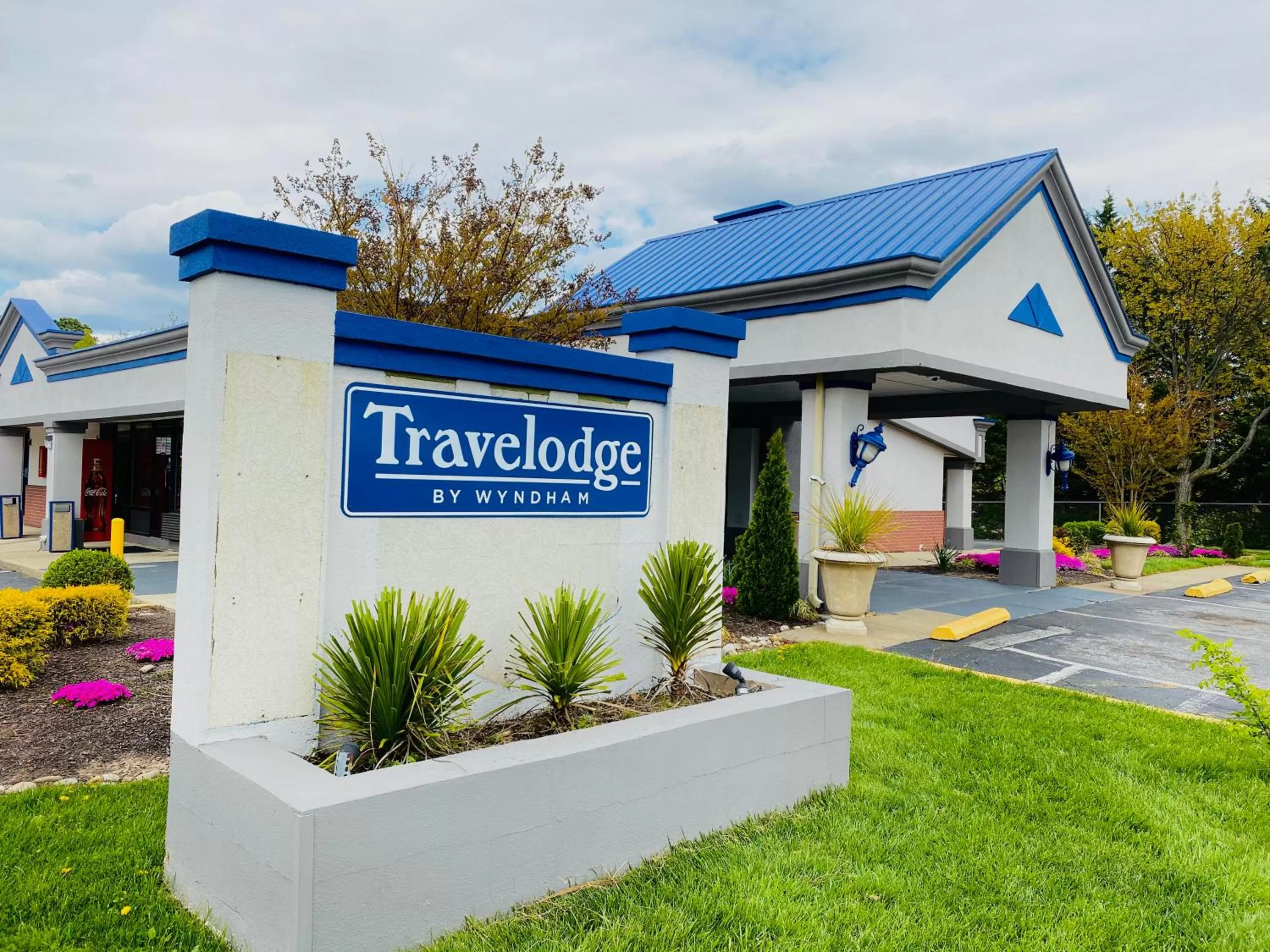 Property building in Travelodge by Wyndham Laurel Ft Meade Near NSA