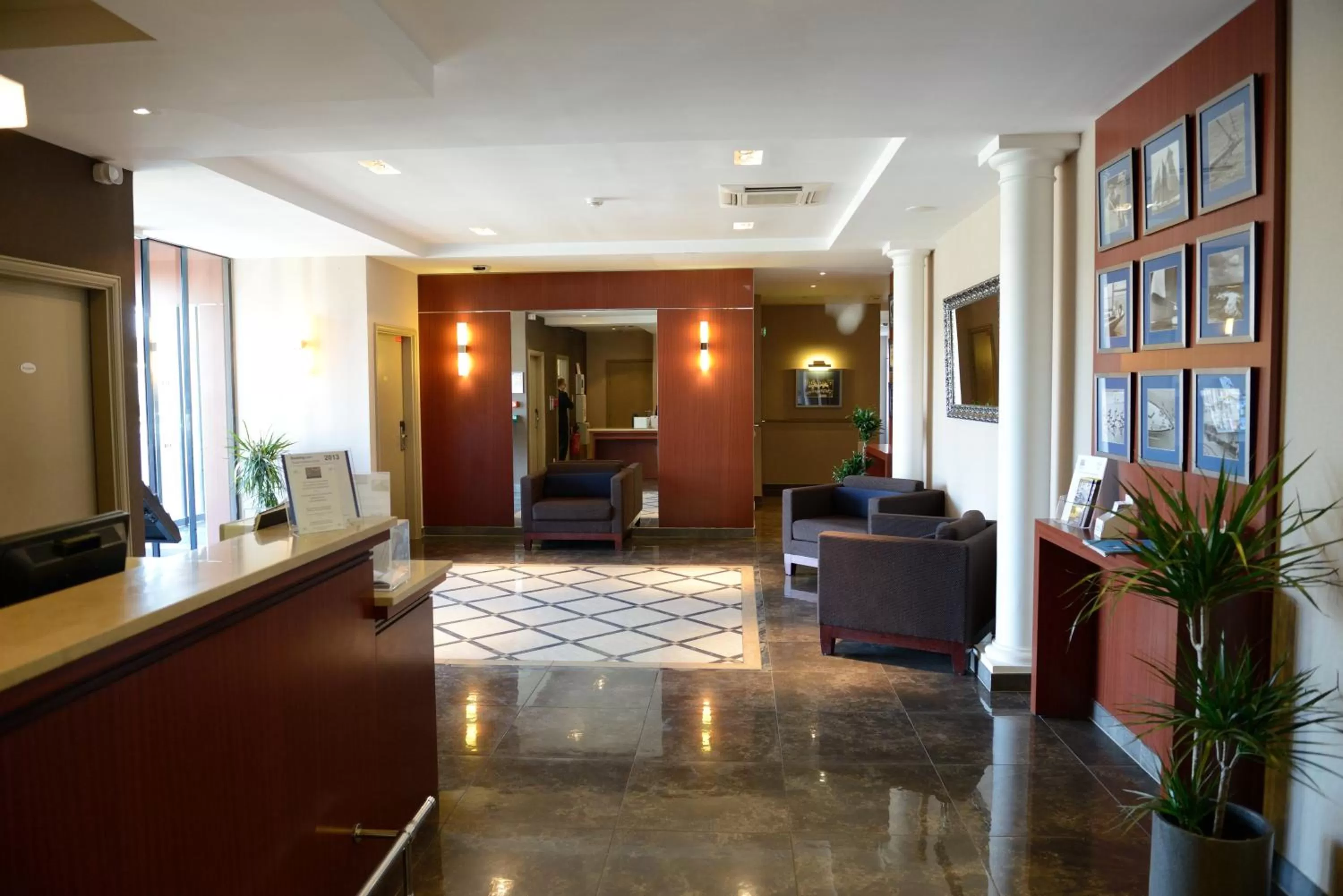 Lobby or reception in Plessis Parc Hôtel