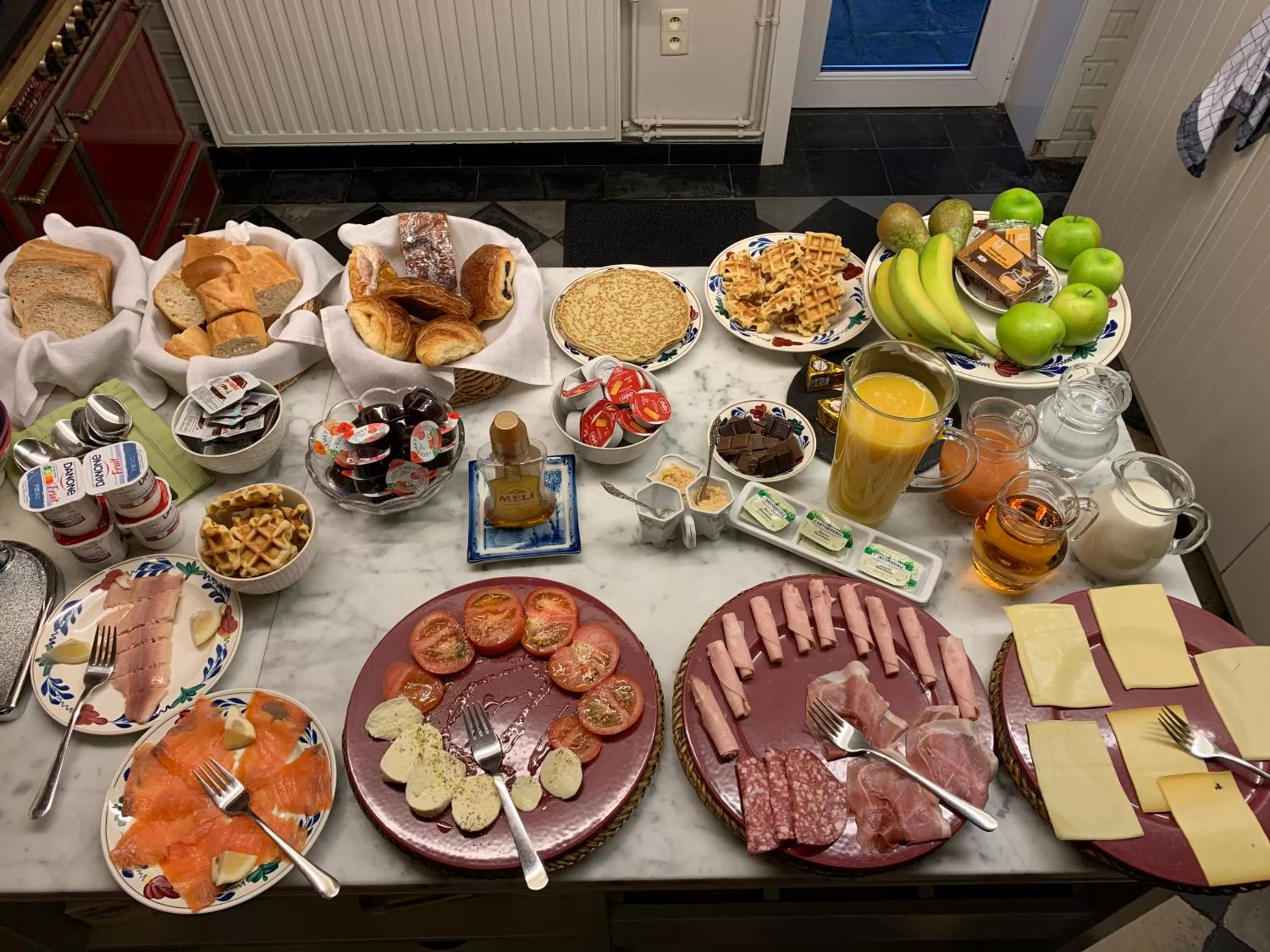 Breakfast in B&B In Bruges