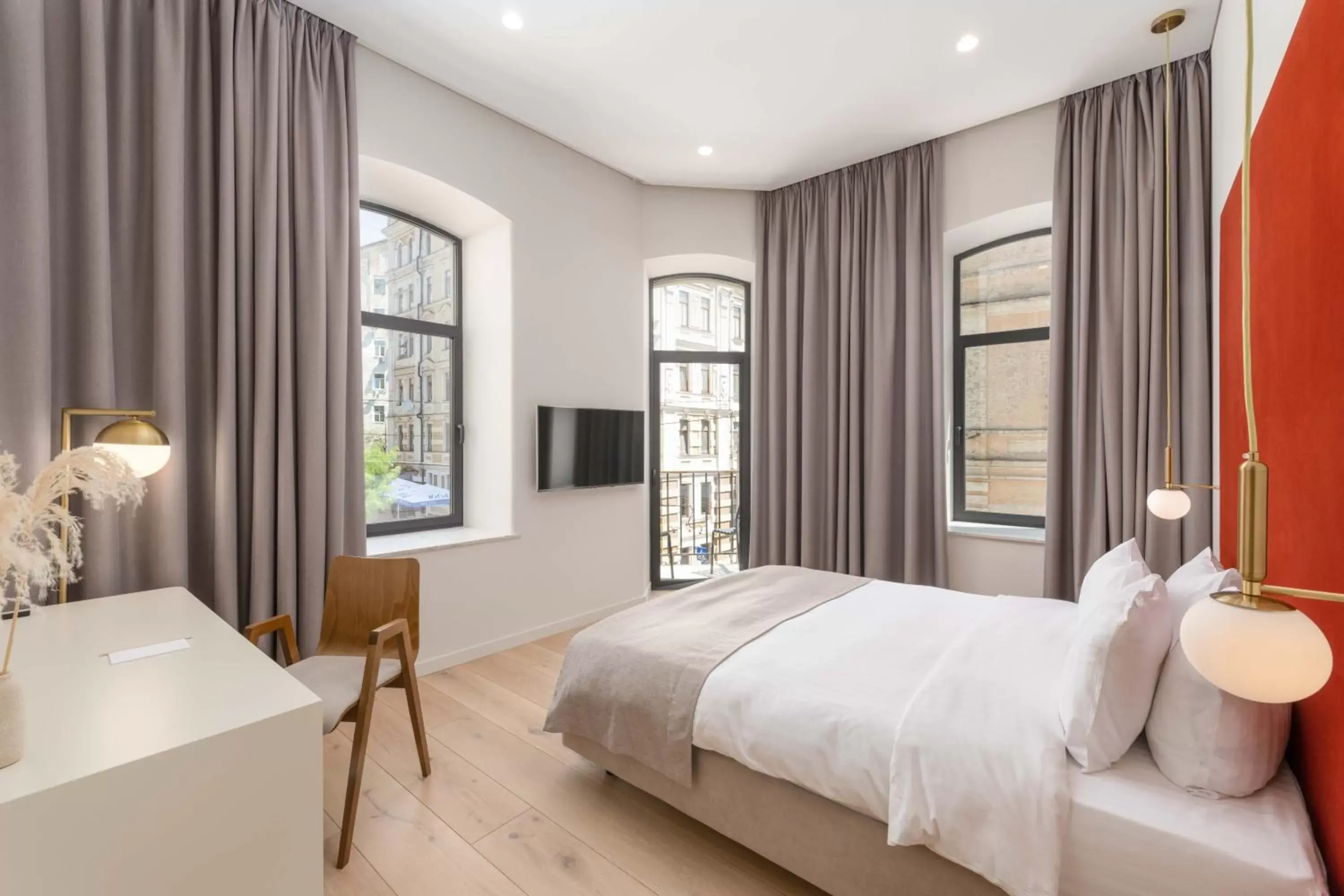 Deluxe Double Room with Balcony in Sophia Hotel Kyiv Deluxe Double Room with Balcony in Sophia Hotel Kyiv