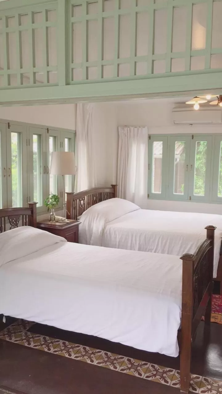 Bed in Villa Duangchampa