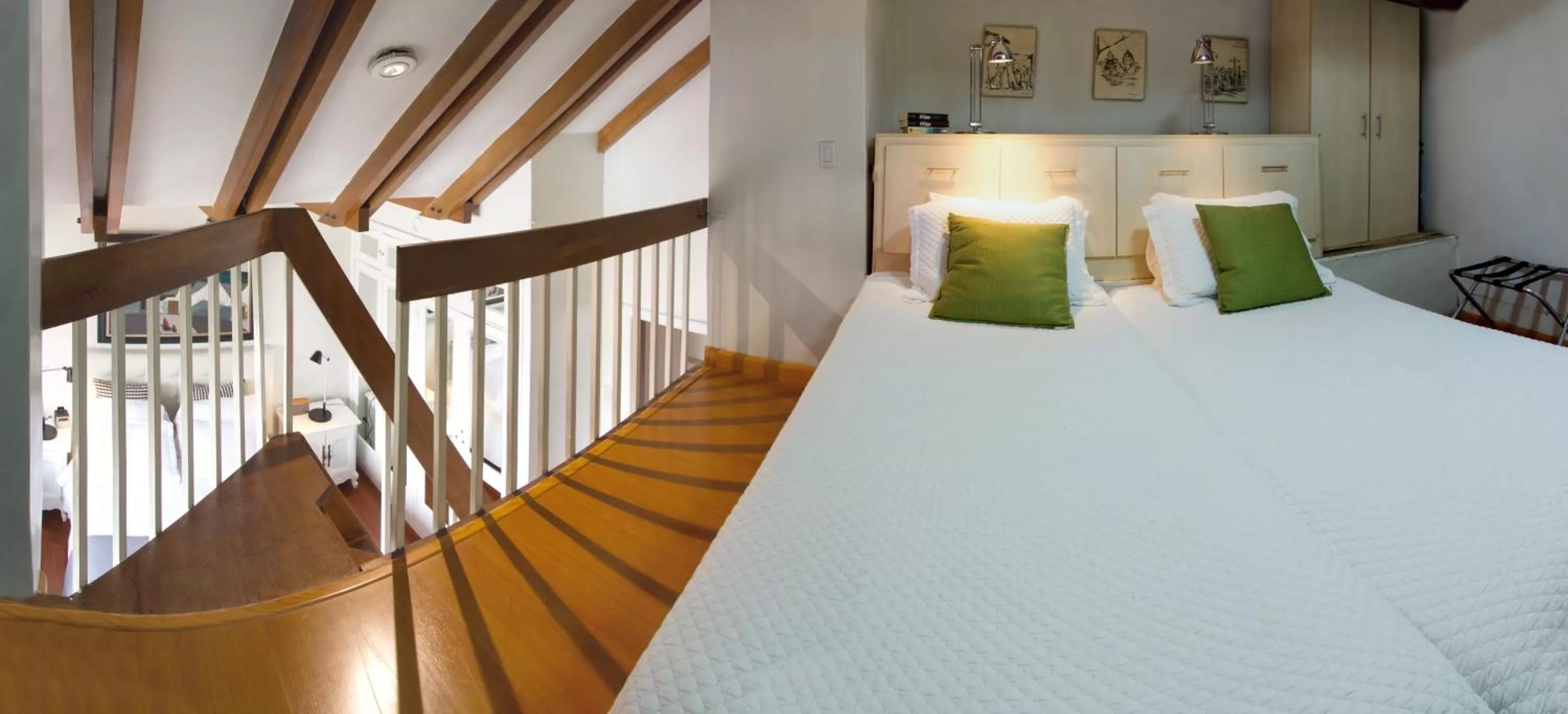 Bed in The Penthouse Lodge